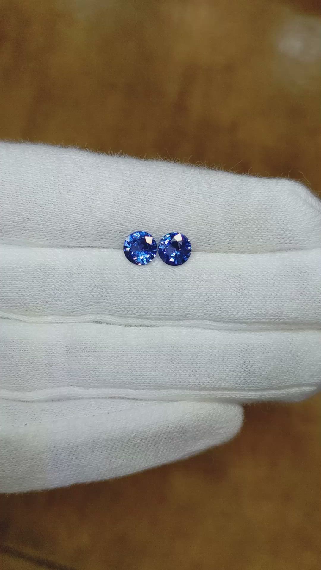 1.69 Ct.Tw.Total Carat Weight Blue Sapphire Pair from Ceylon (Sri Lanka) Size Video