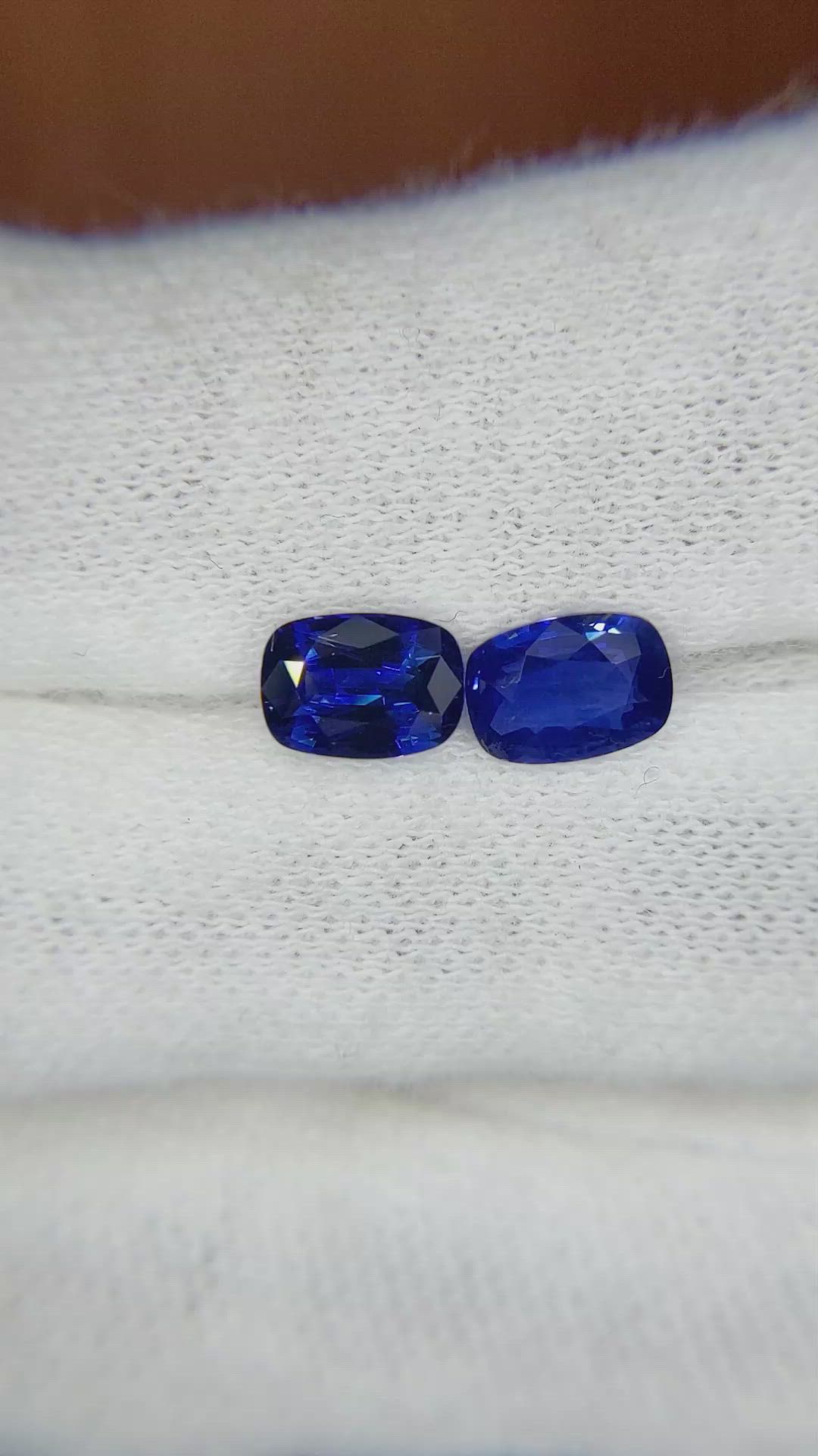 1.77 Ct.Tw.Total Carat Weight Blue Sapphire Pair from Ceylon (Sri Lanka) Size Video