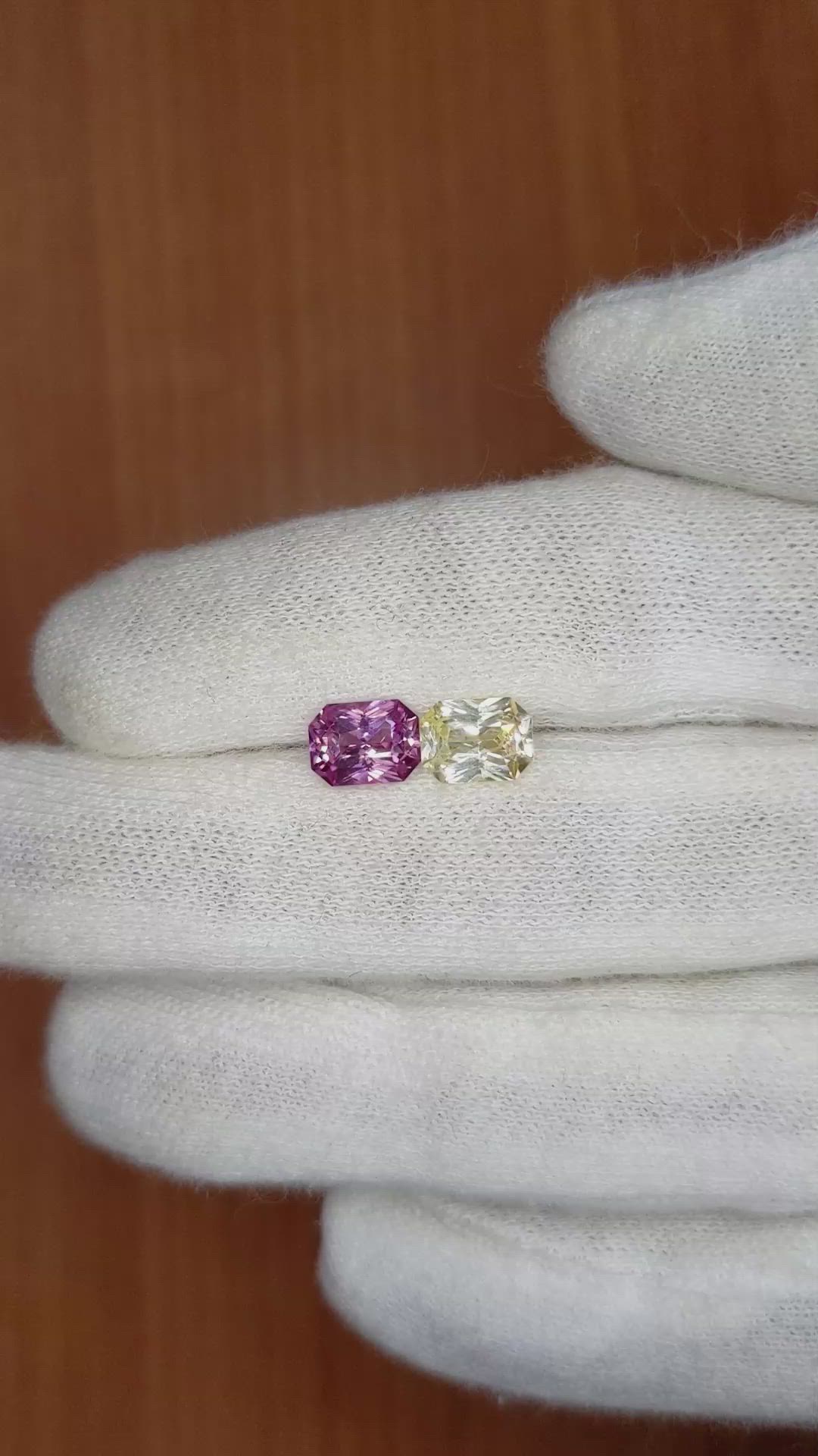 2.45&nbsp;Ct.Tw.Total Carat Weight Yellow Sapphire Pair from Ceylon (Sri Lanka) Size Video