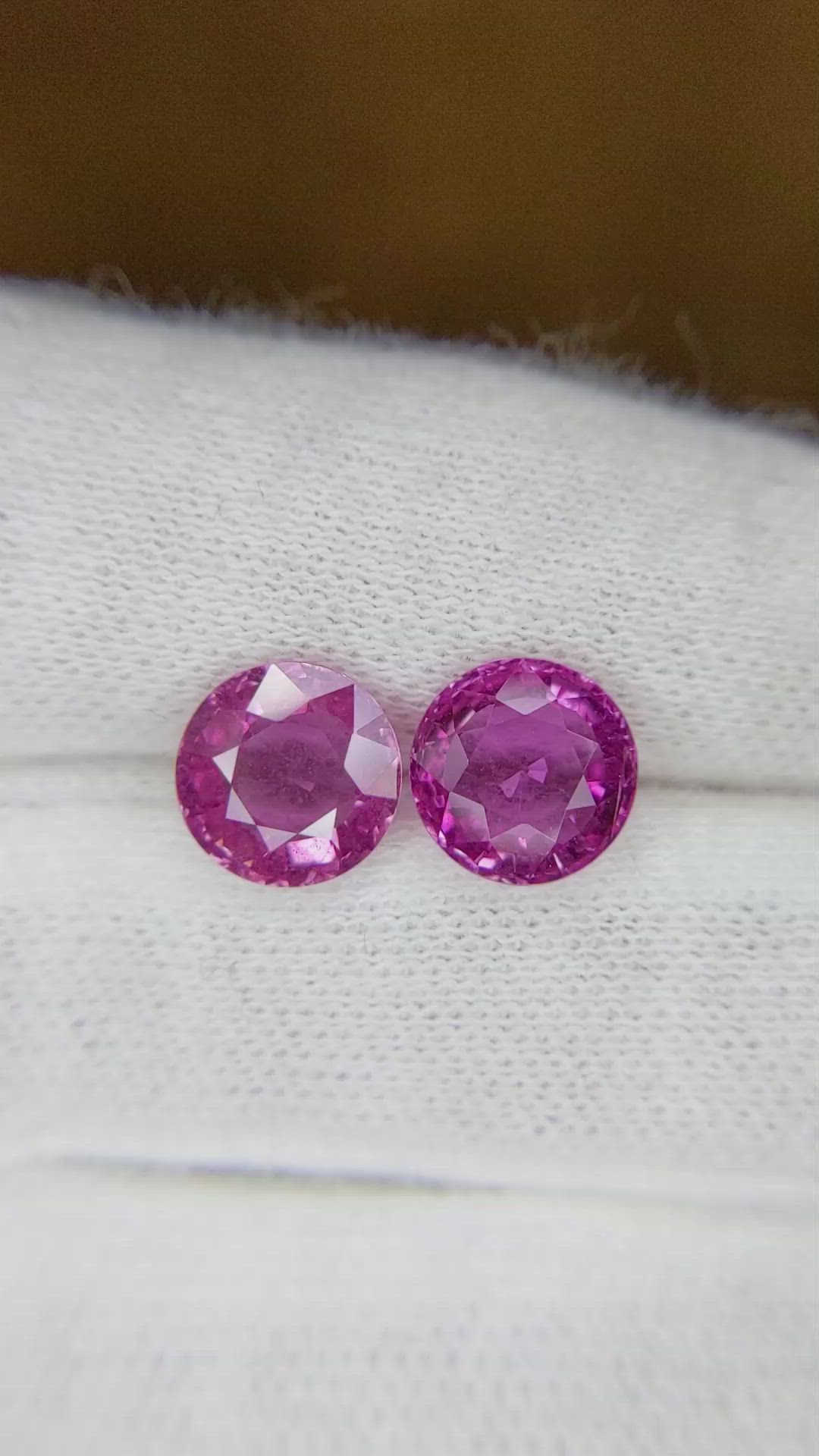 4.99&nbsp;Ct.Tw.Total Carat Weight Pink Sapphire Pair from Madagascar Size Video