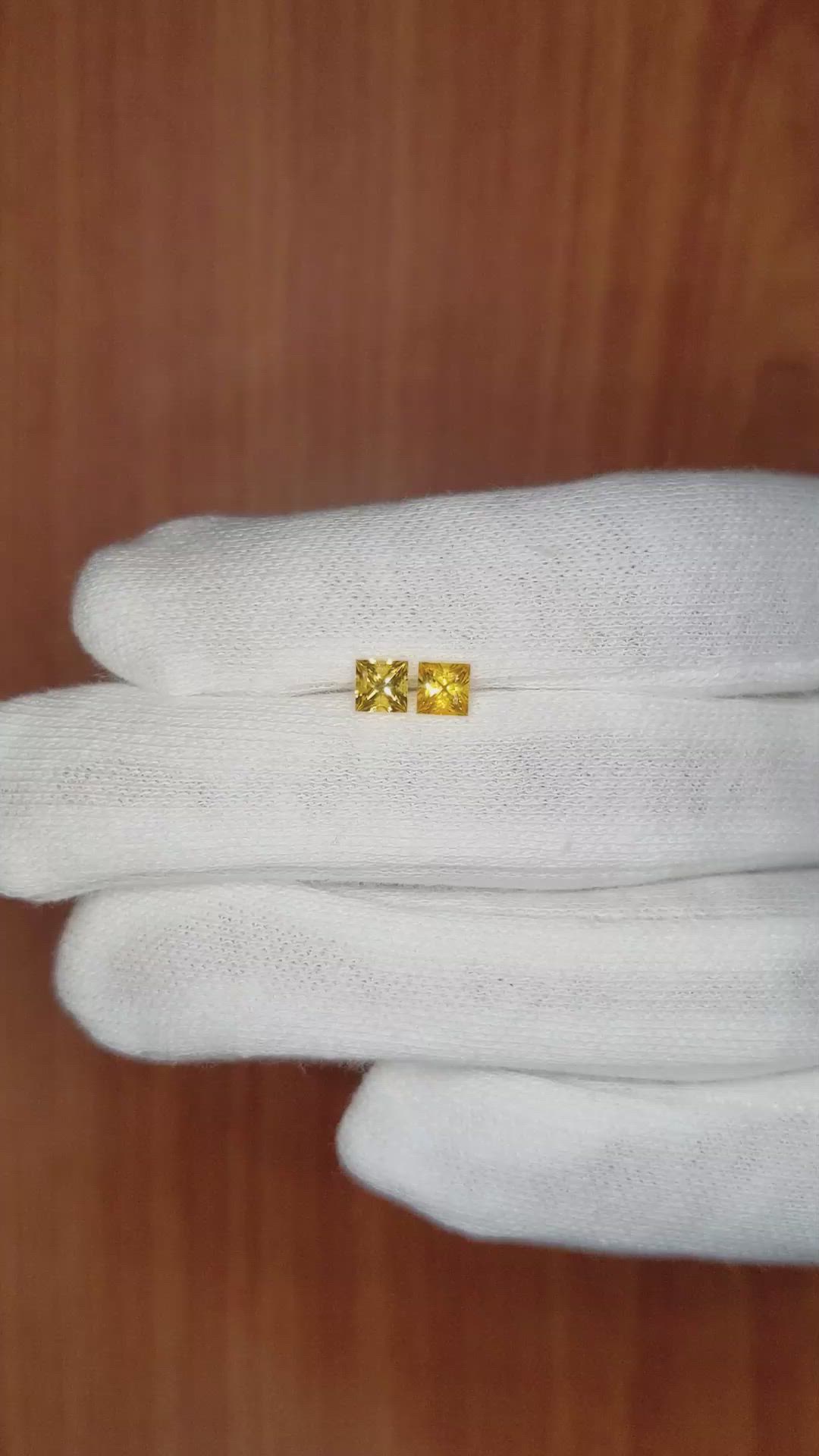 0.88 Ct.Tw.Total Carat Weight Yellow Sapphire Pair from Ceylon (Sri Lanka) Size Video
