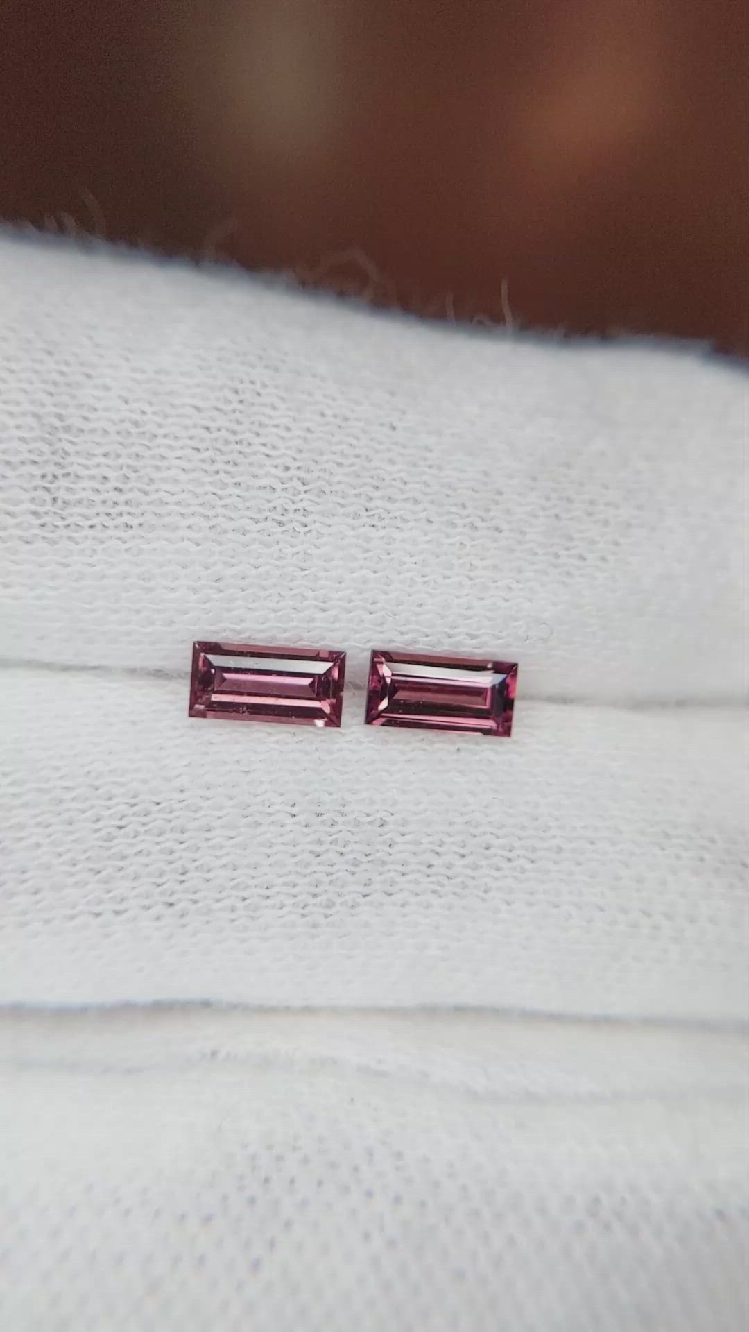 0.78 Ct.Tw.Total Carat Weight Reddish Pink Sapphire Pair from Ceylon (Sri Lanka) Size Video