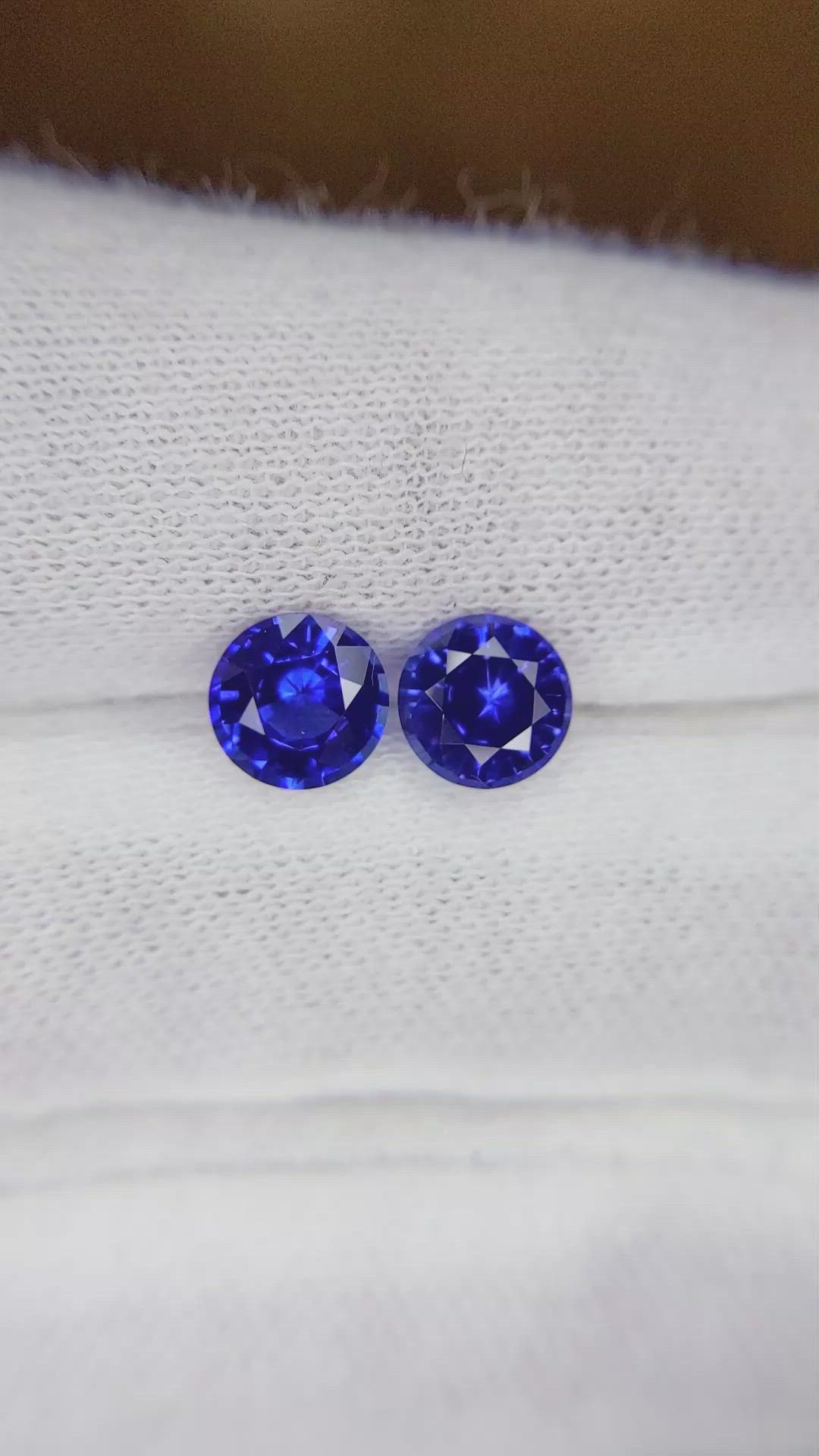 2.39 Ct.Tw.Total Carat Weight Blue Sapphire Pair from Ceylon (Sri Lanka) Size Video