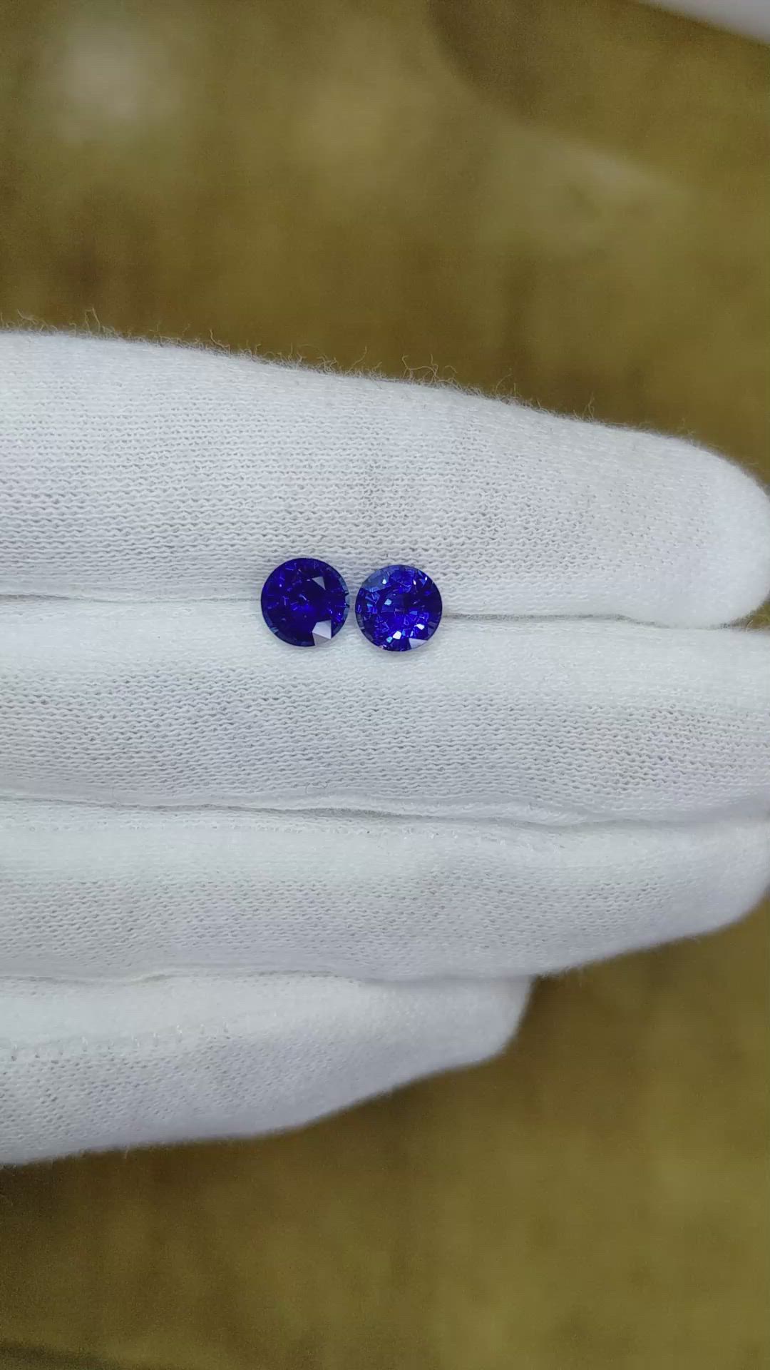 2.39 Ct.Tw.Total Carat Weight Blue Sapphire Pair from Ceylon (Sri Lanka) Size Video