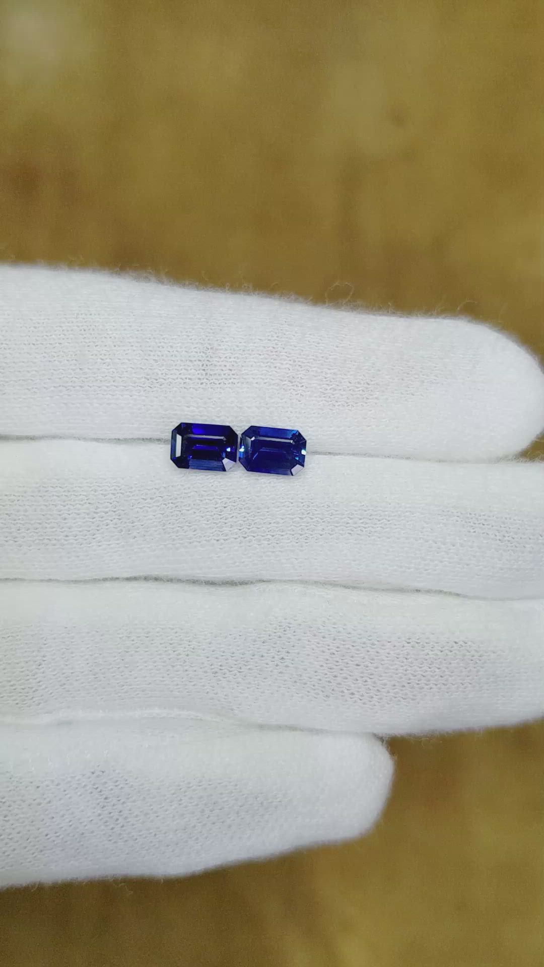 2.14&nbsp;Ct.Tw.Total Carat Weight Blue Sapphire Pair from Ceylon (Sri Lanka) Size Video