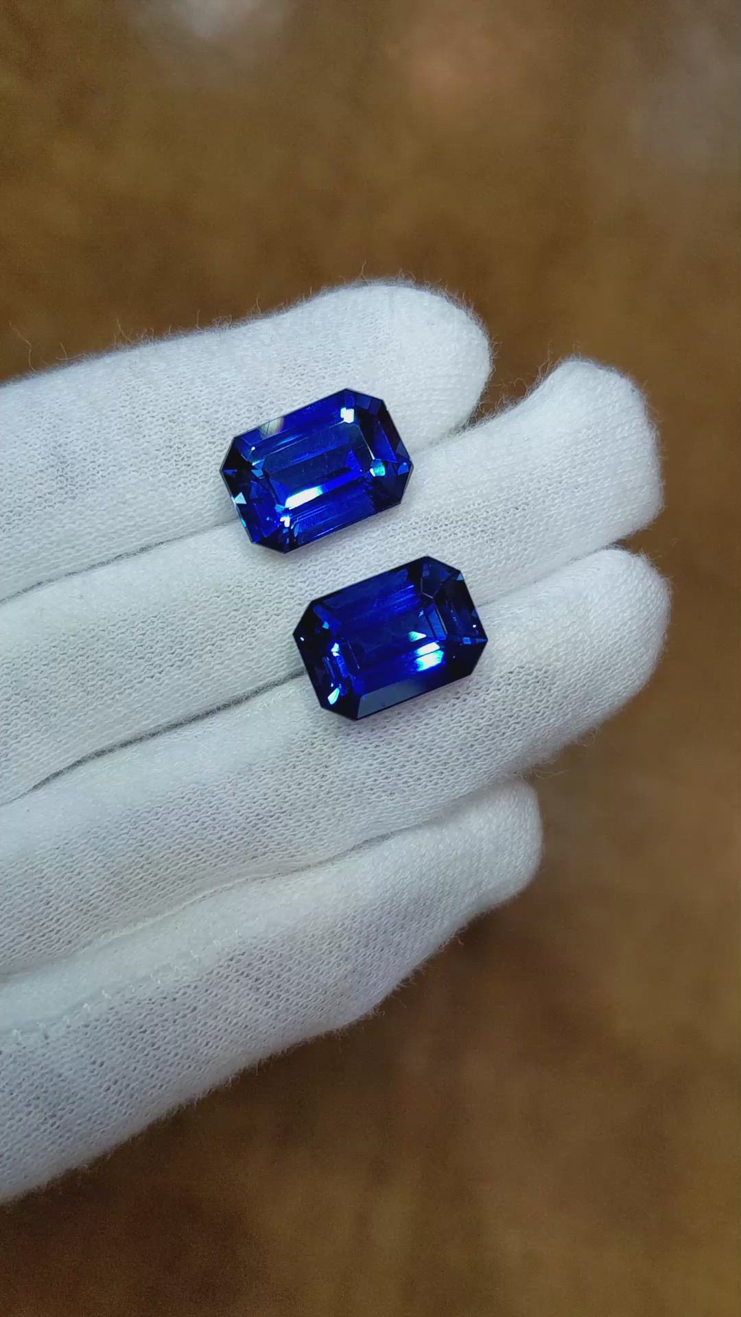 18.35&nbsp;Ct.Tw.Total Carat Weight Blue Sapphire Pair from Ceylon (Sri Lanka) Size Video