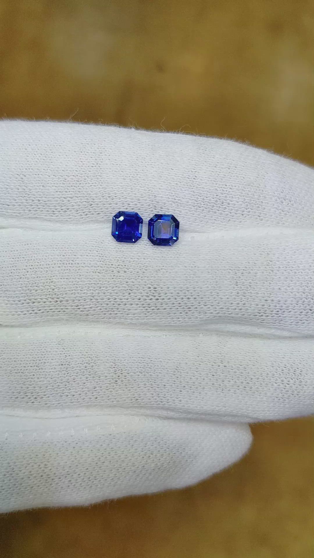 1.33&nbsp;Ct.Tw.Total Carat Weight Blue Sapphire Pair from Ceylon (Sri Lanka) Size Video