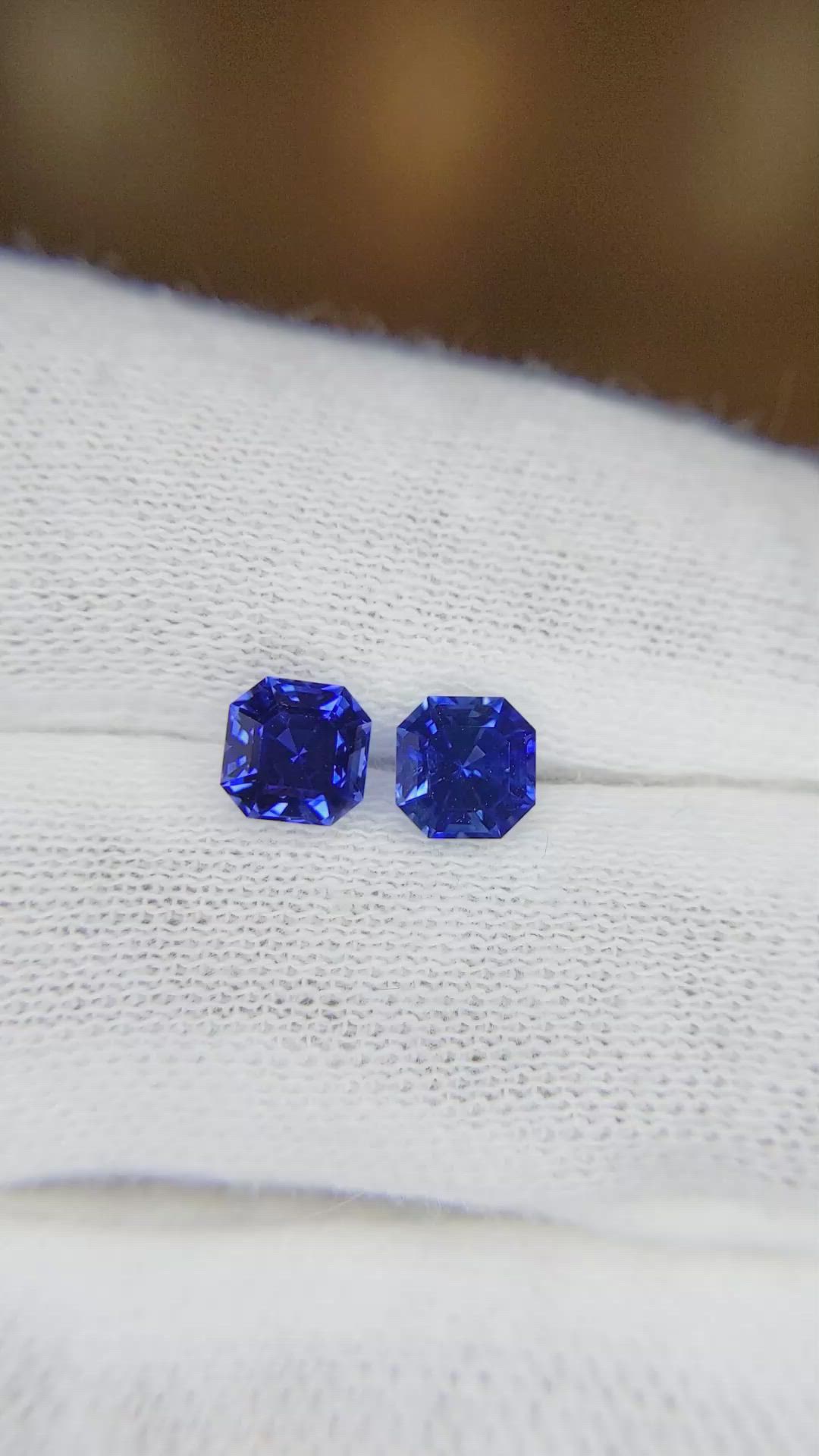 1.75 Ct.Tw.Total Carat Weight Blue Sapphire Pair from Ceylon (Sri Lanka) Size Video
