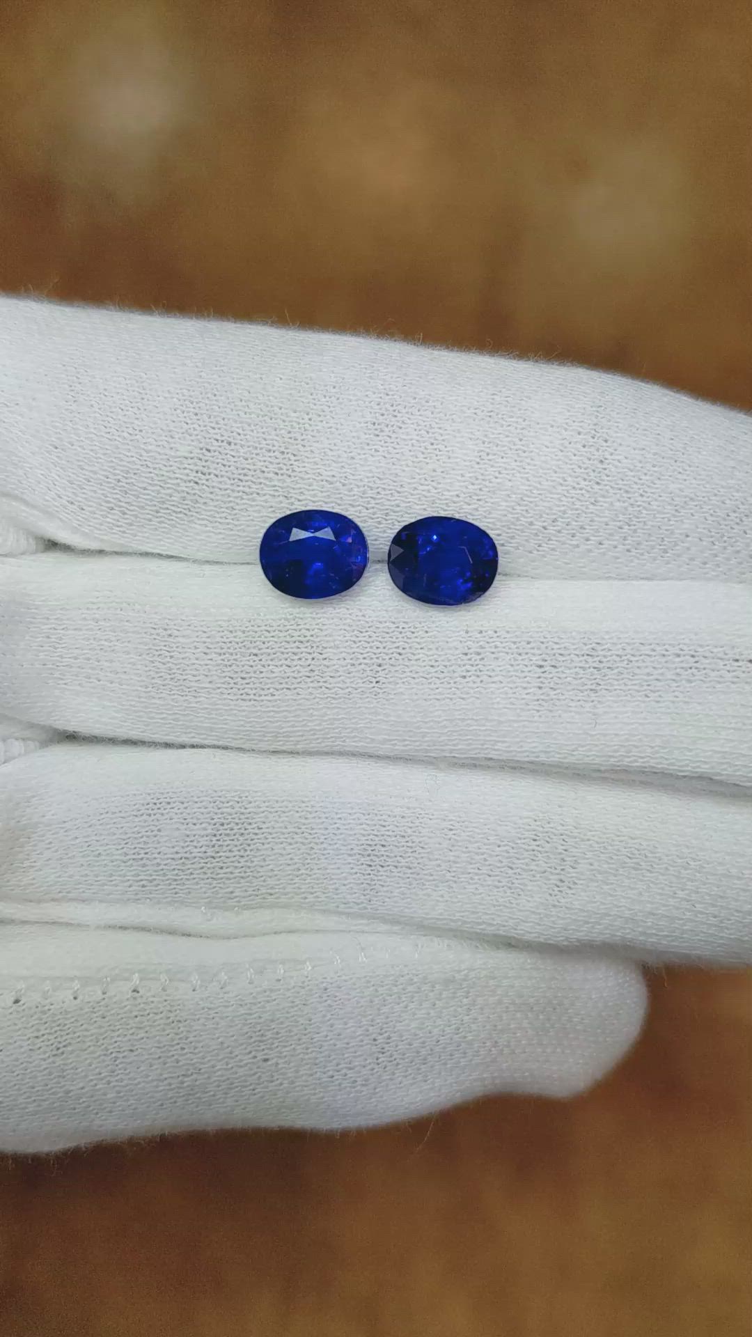 4.51 Ct.Tw.Total Carat Weight Blue Sapphire Pair from Ceylon (Sri Lanka) Size Video