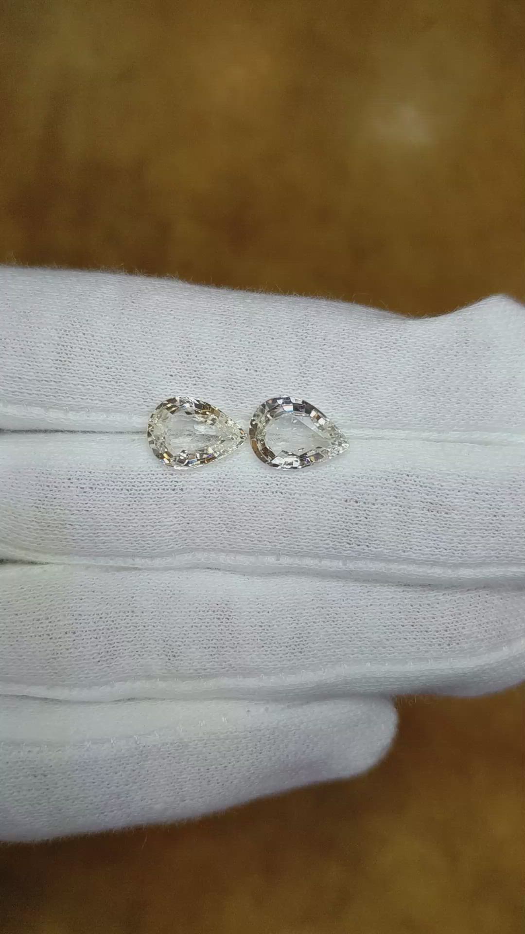 5.77&nbsp;Ct.Tw.Total Carat Weight Yellow Sapphire Pair from Ceylon (Sri Lanka) Size Video