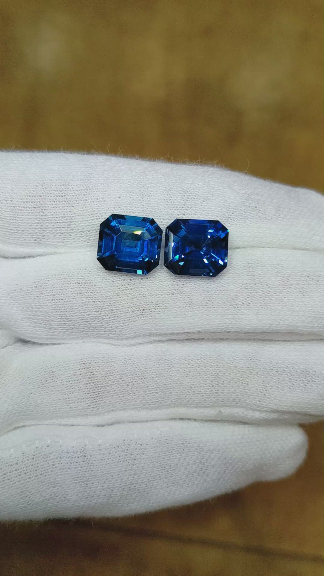 12.30&nbsp;Ct.Tw.Total Carat Weight Blue Sapphire Pair from Ceylon (Sri Lanka) Size Video