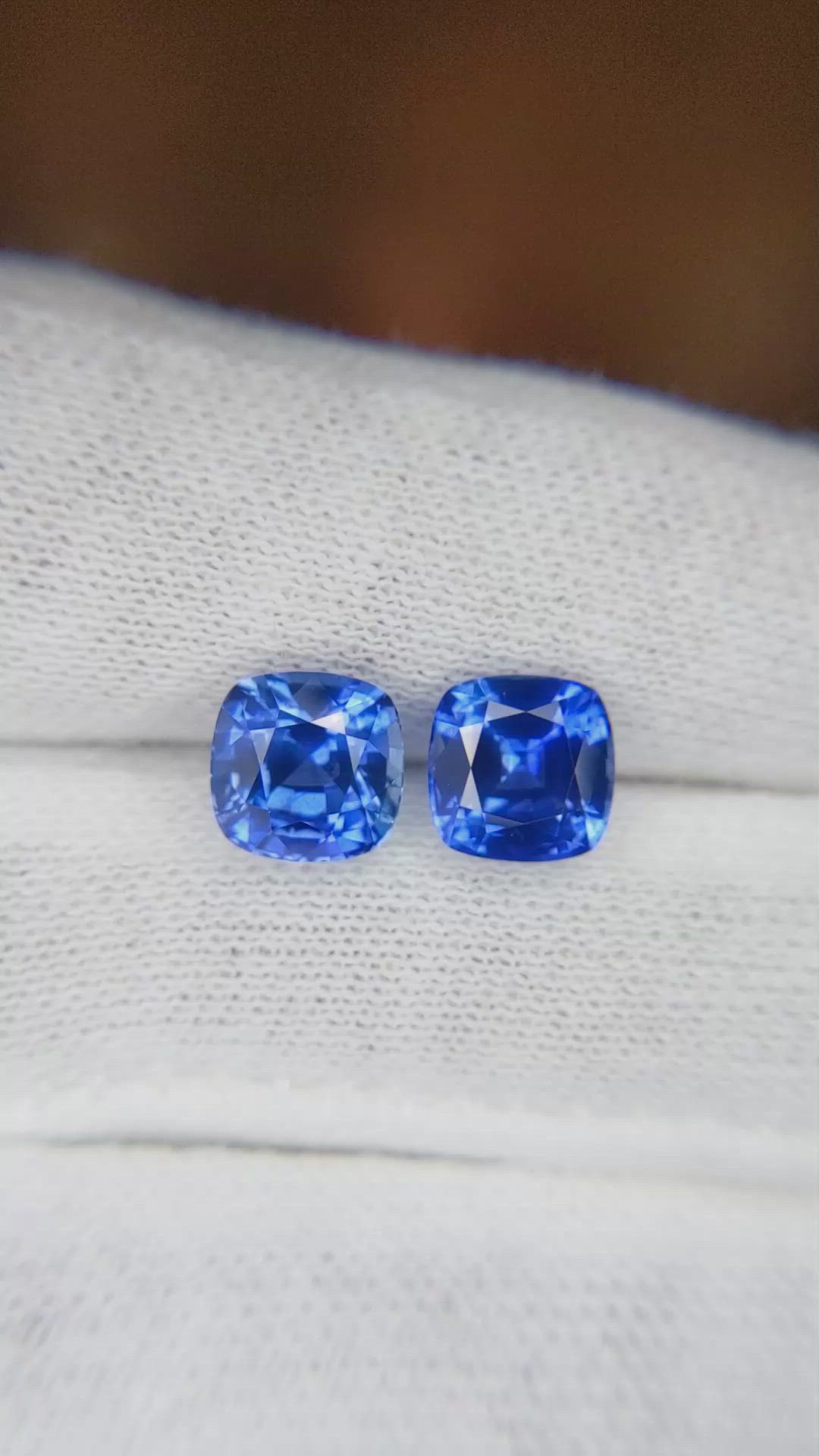 4.47 Ct.Tw.Total Carat Weight Blue Sapphire Pair from Ceylon (Sri Lanka) Size Video