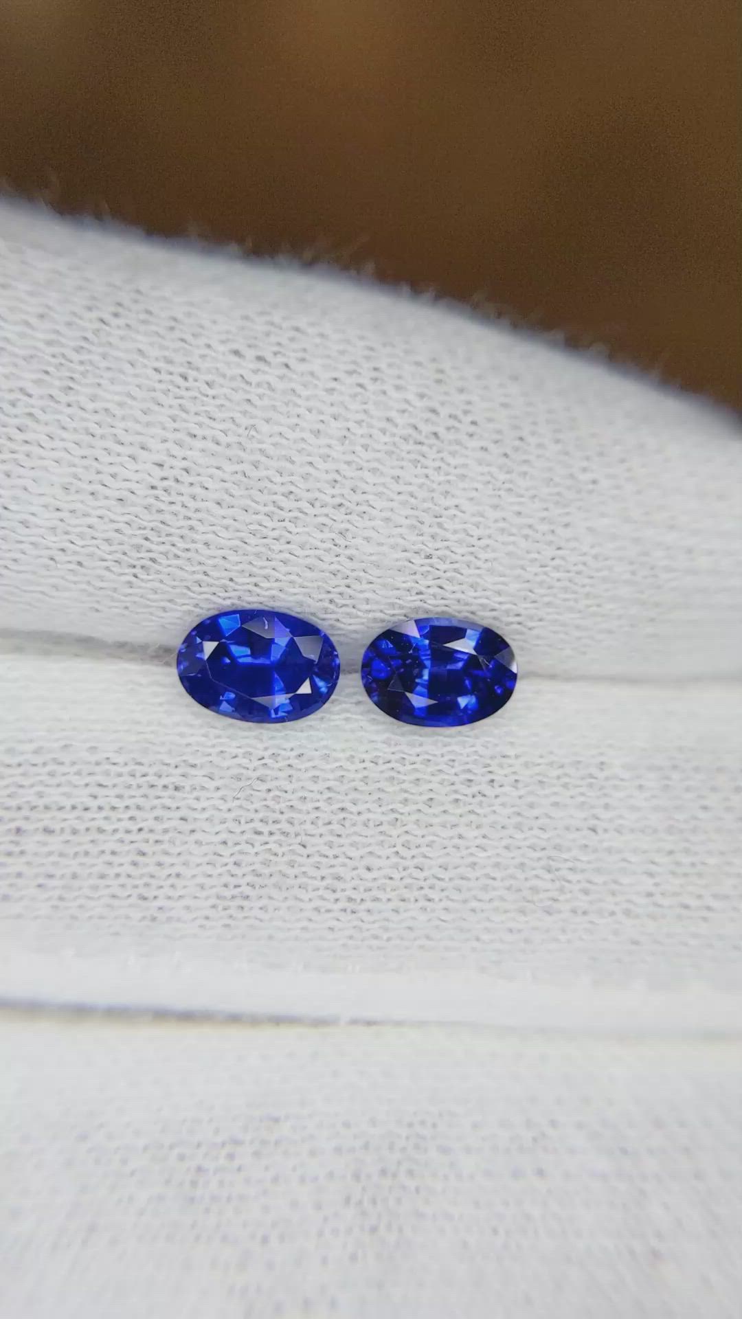 1.56 Ct.Tw.Total Carat Weight Blue Sapphire Pair from Ceylon (Sri Lanka) Size Video