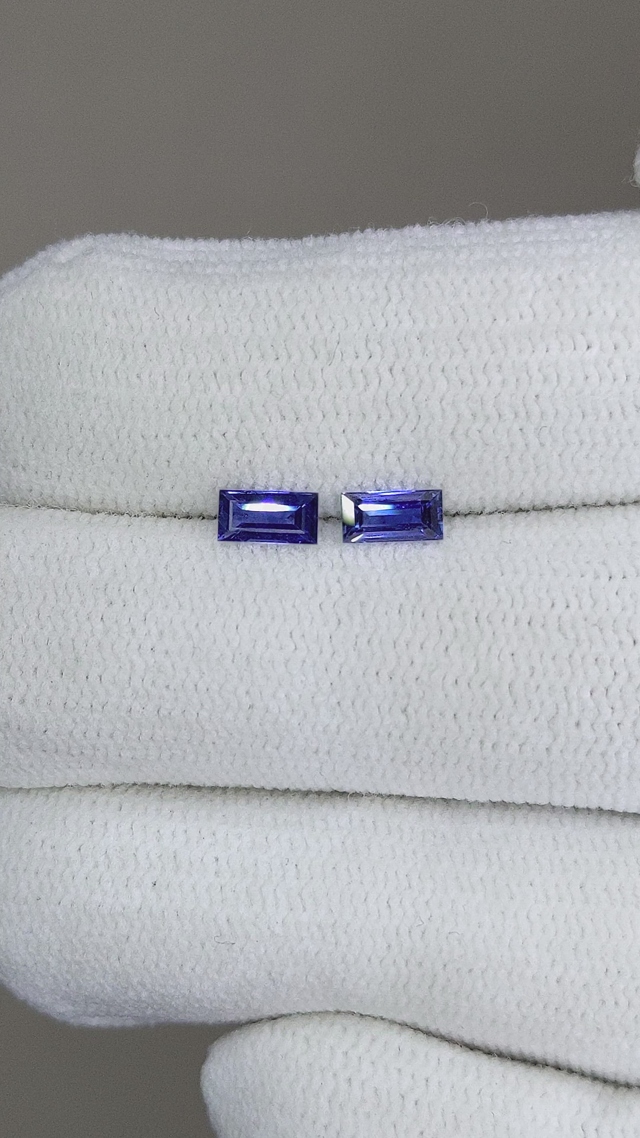 0.50 Ct.Tw.Total Carat Weight Blue Sapphire Pair from Ceylon (Sri Lanka) Size Video