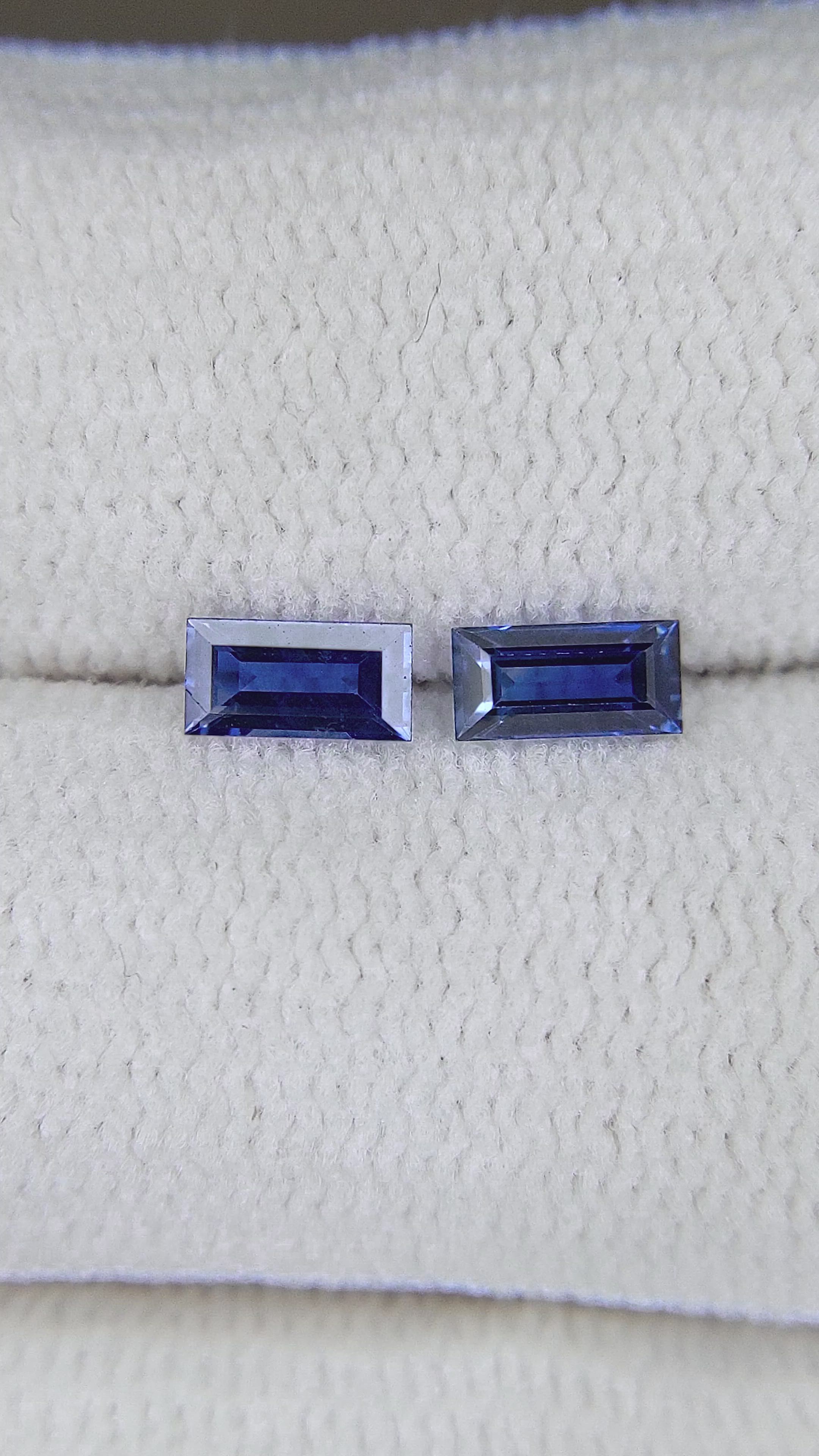 0.50 Ct.Tw.Total Carat Weight Blue Sapphire Pair from Ceylon (Sri Lanka) Size Video