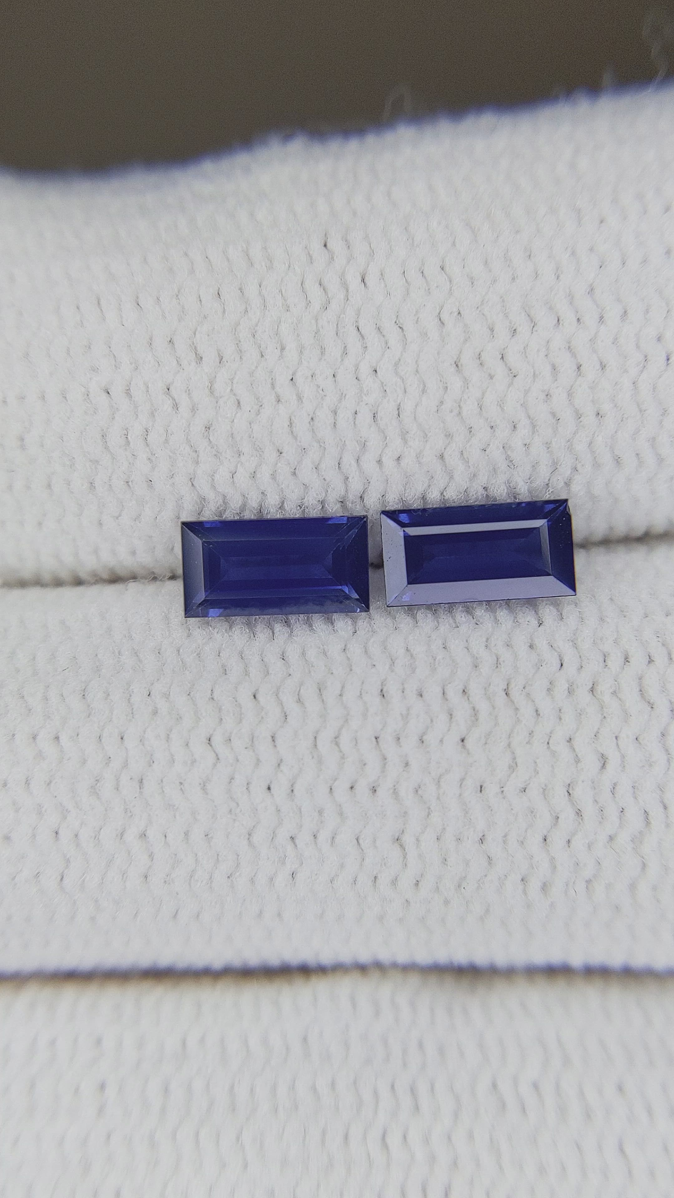 0.87 Ct.Tw.Total Carat Weight Blue Sapphire Pair from Ceylon (Sri Lanka) Size Video