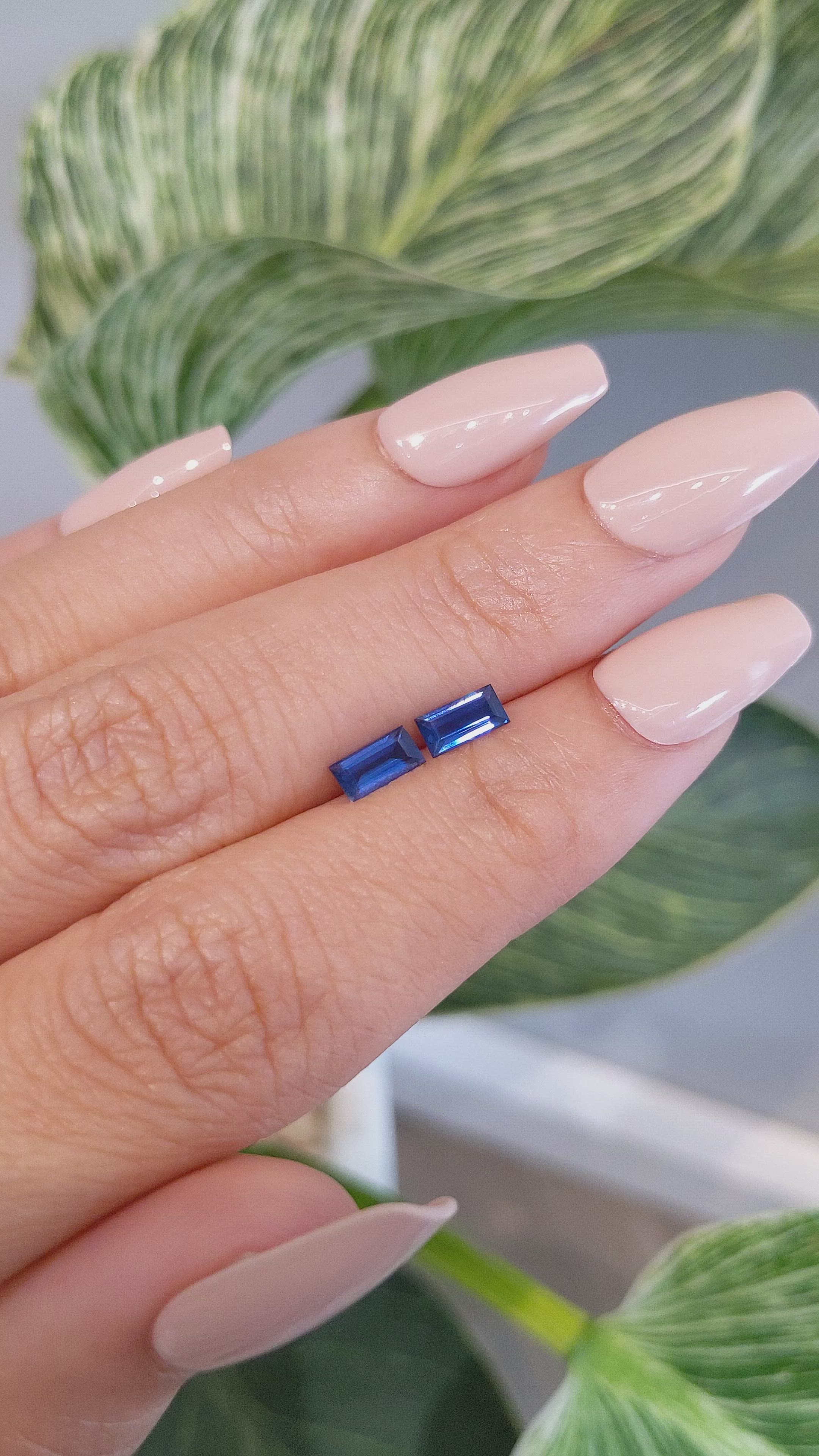 0.87 Ct.Tw.Total Carat Weight Blue Sapphire Pair from Ceylon (Sri Lanka) Size Video