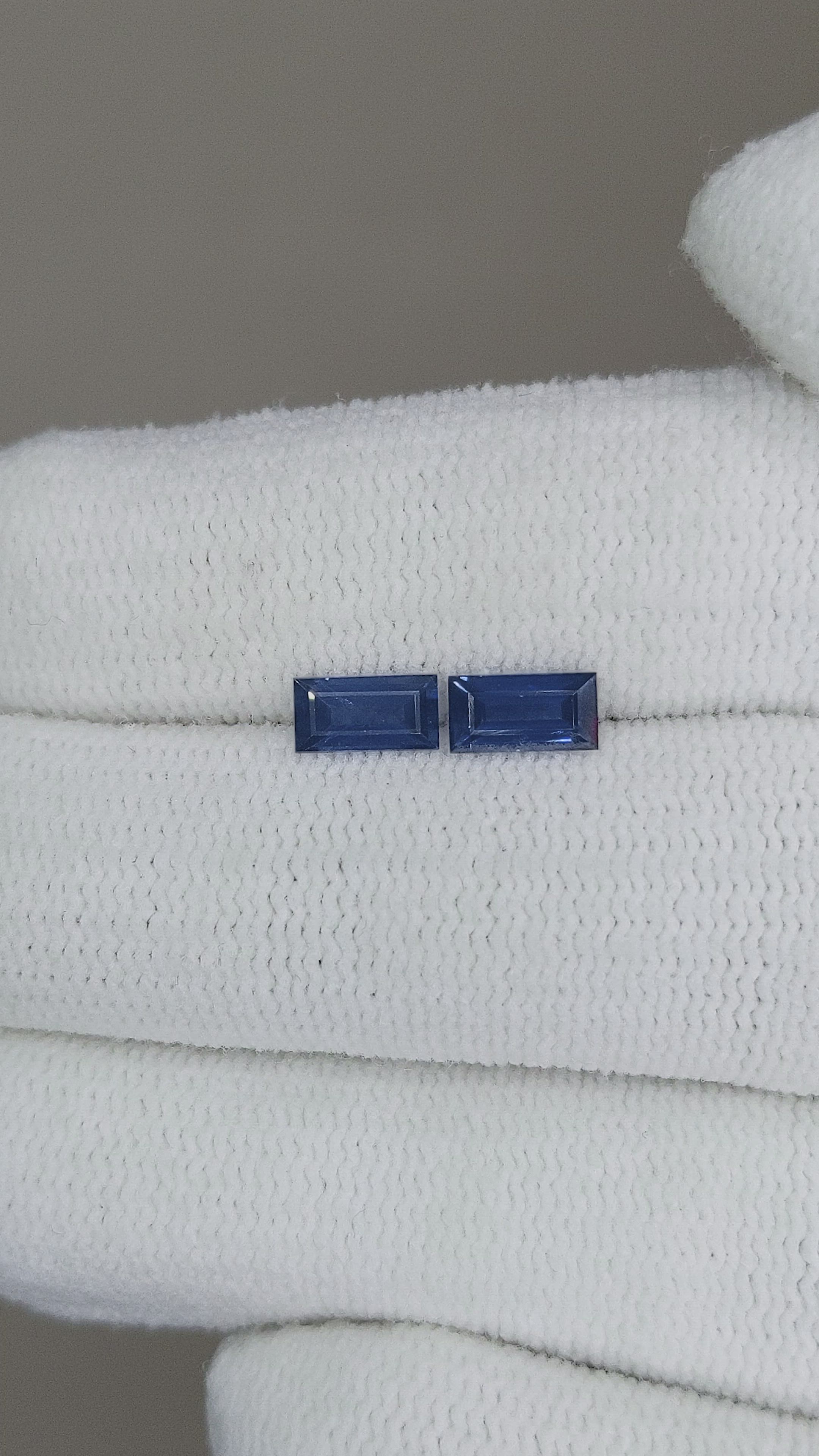 0.94 Ct.Tw.Total Carat Weight Blue Sapphire Pair from Ceylon (Sri Lanka) Size Video