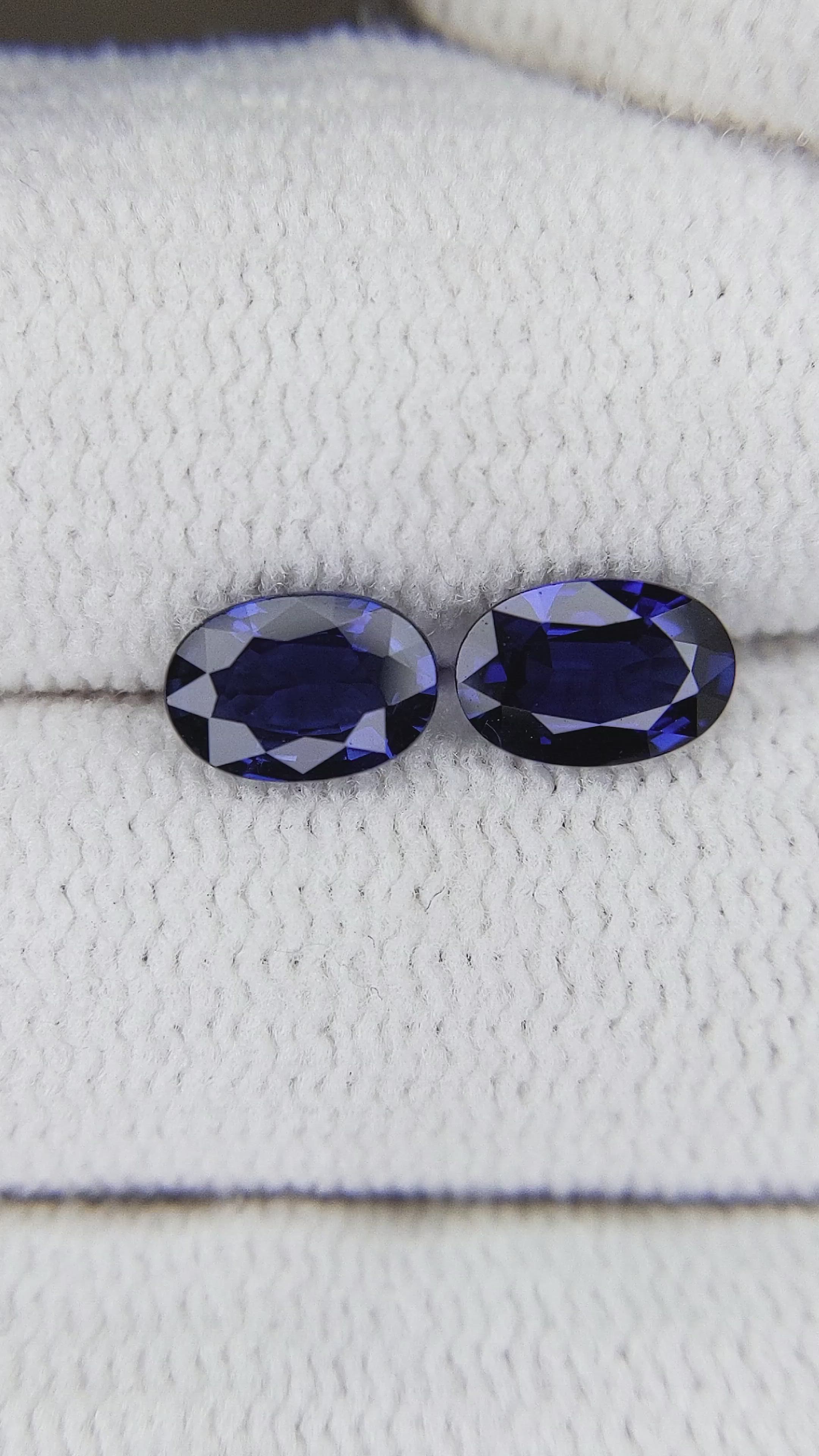 1.19 Ct.Tw.Total Carat Weight Blue Sapphire Pair from Ceylon (Sri Lanka) Size Video