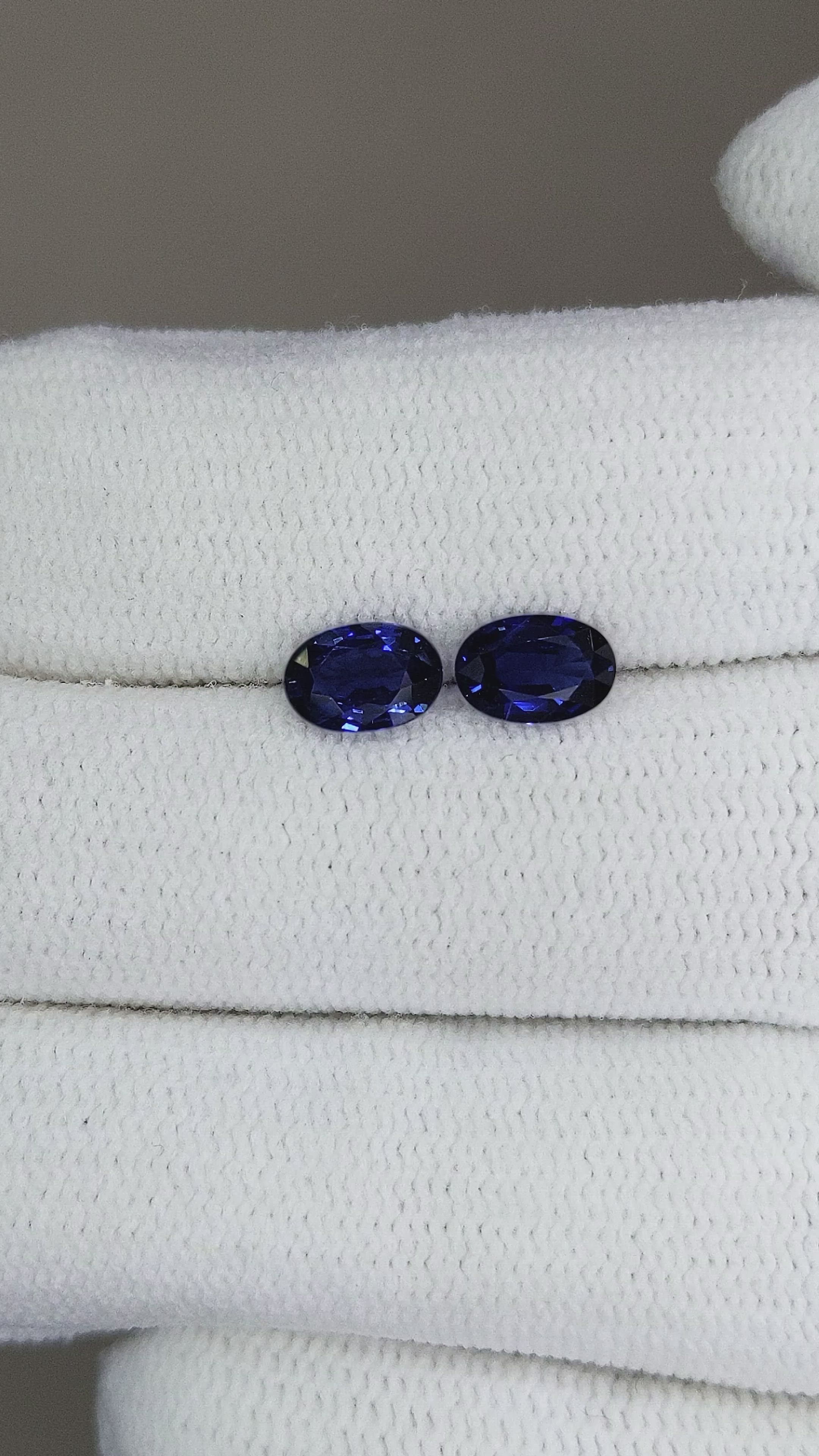 1.19 Ct.Tw.Total Carat Weight Blue Sapphire Pair from Ceylon (Sri Lanka) Size Video