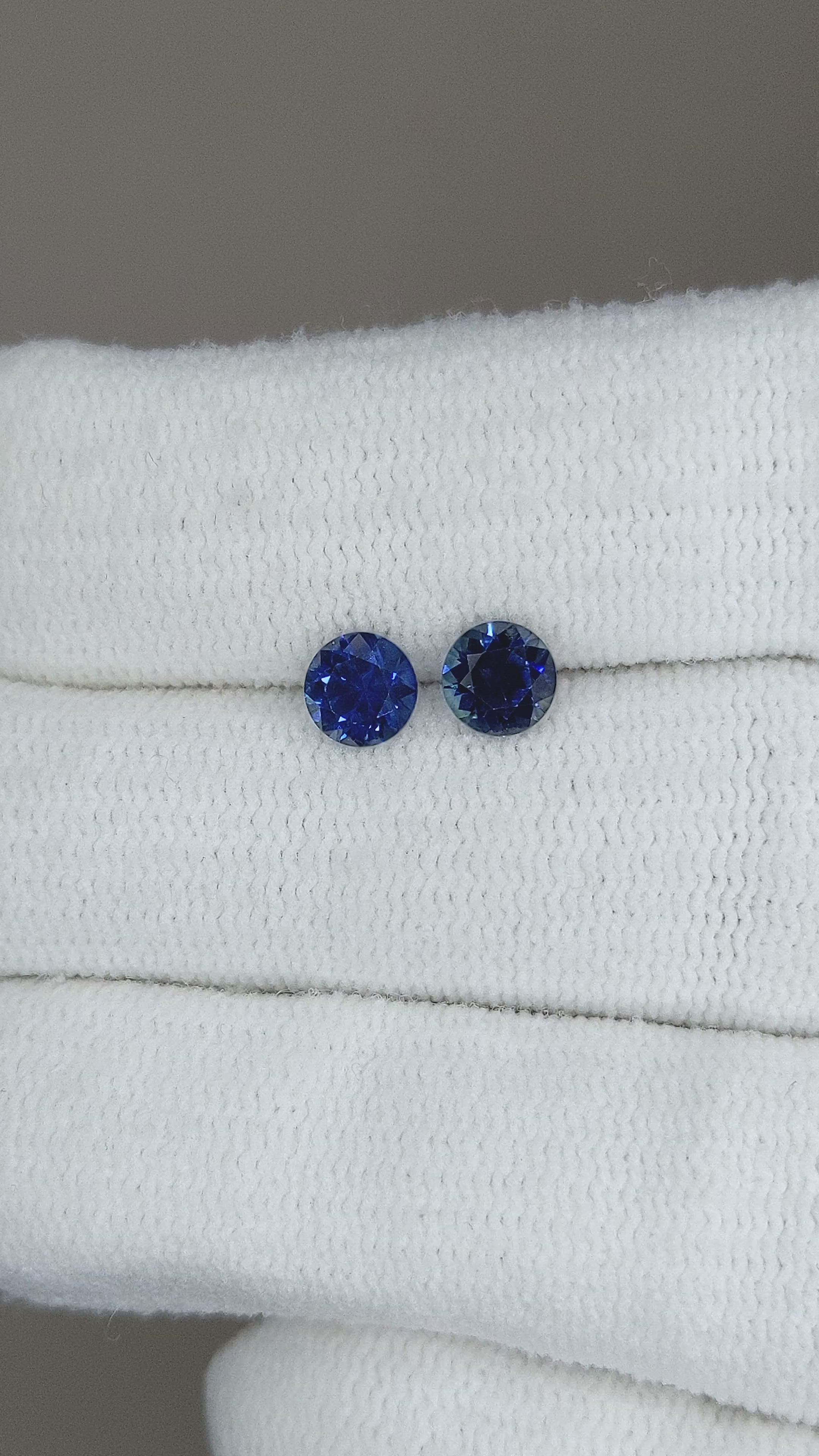 0.97&nbsp;Ct.Tw.Total Carat Weight Blue Sapphire Pair from Ceylon (Sri Lanka) Size Video