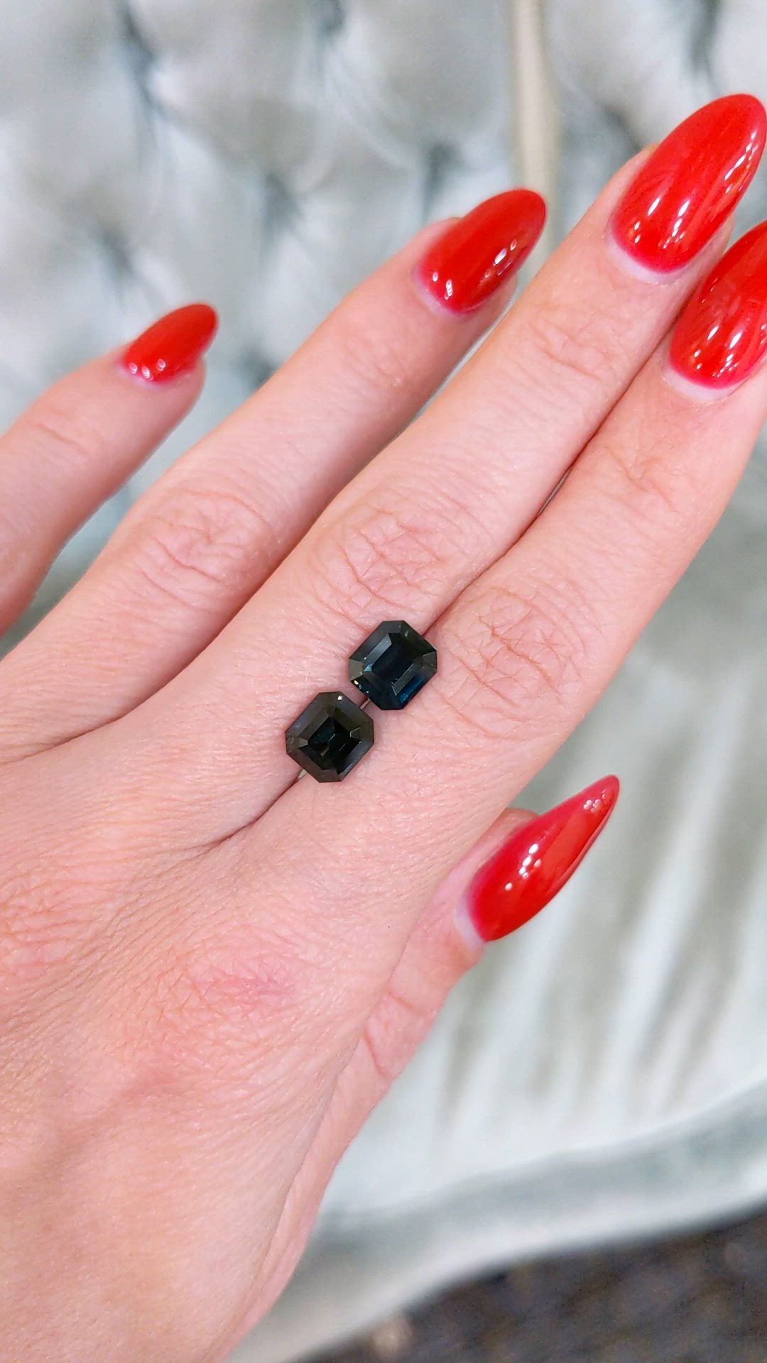 4.92&nbsp;Ct.Tw.Total Carat Weight Greenish Blue Sapphire Pair from Ceylon (Sri Lanka) Size Video