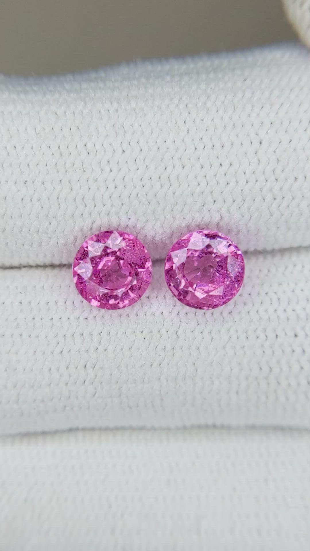 2.54&nbsp;Ct.Tw.Total Carat Weight Pink Sapphire Pair from Ceylon (Sri Lanka) Size Video
