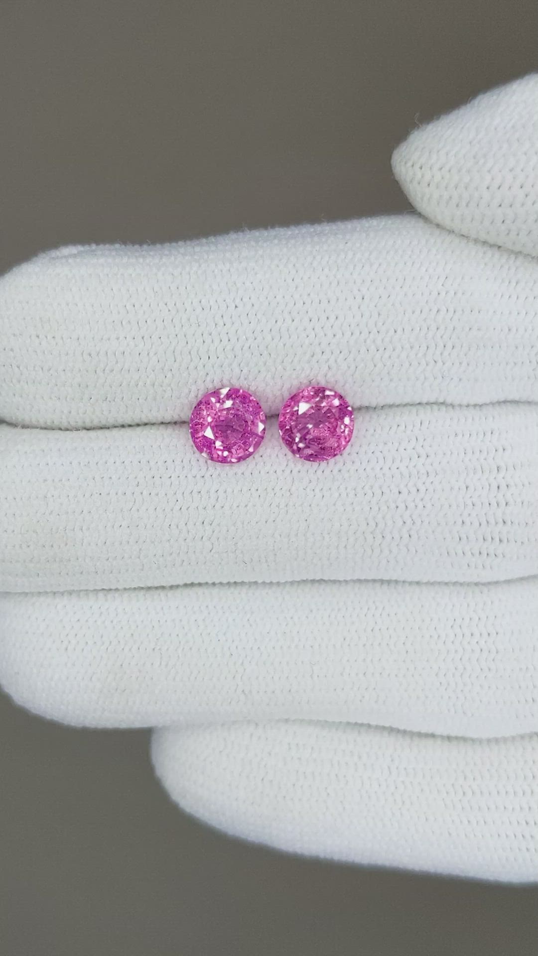2.54&nbsp;Ct.Tw.Total Carat Weight Pink Sapphire Pair from Ceylon (Sri Lanka) Size Video