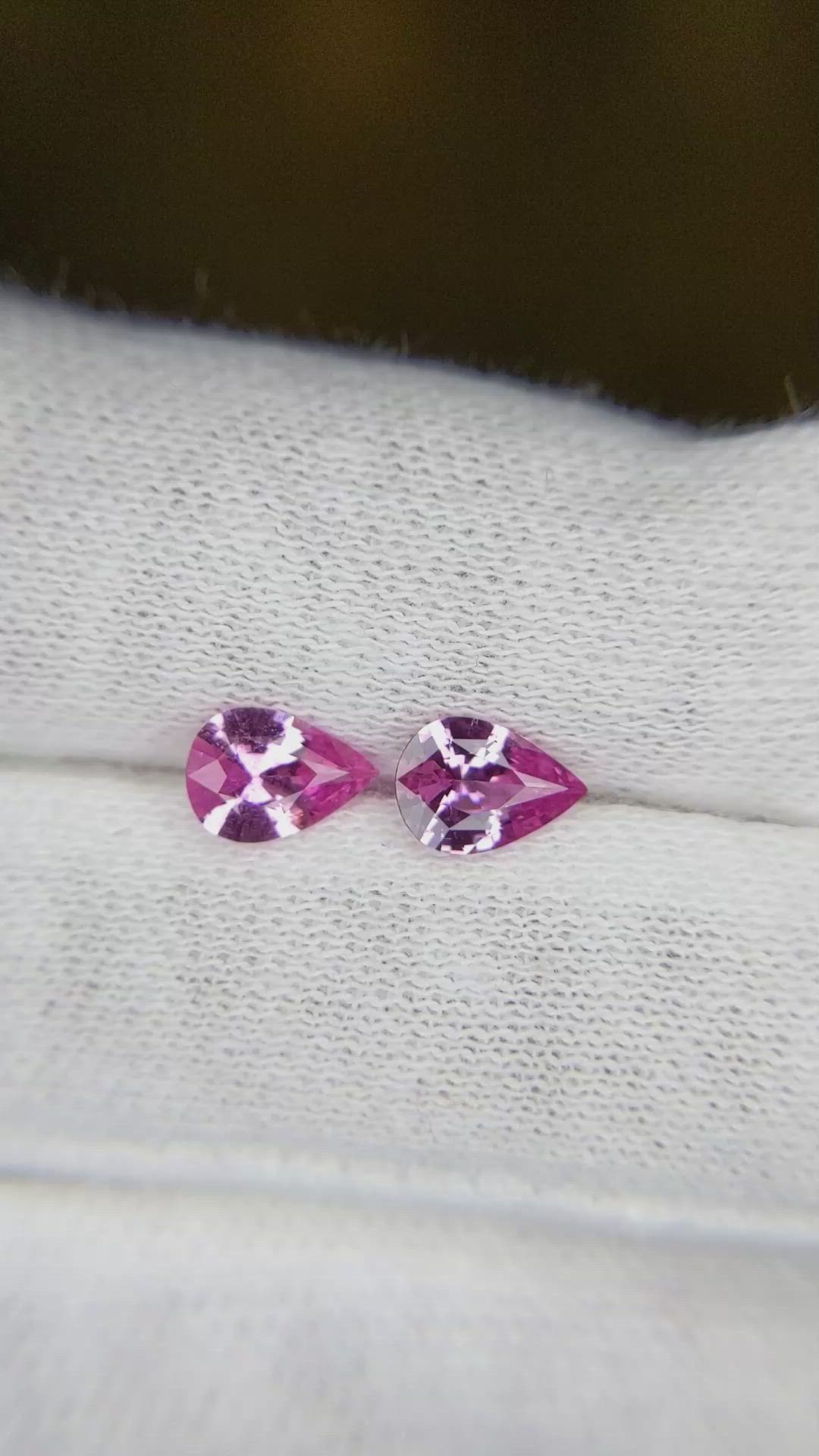 1.23&nbsp;Ct.Tw.Total Carat Weight Pink Sapphire Pair from Ceylon (Sri Lanka) Size Video