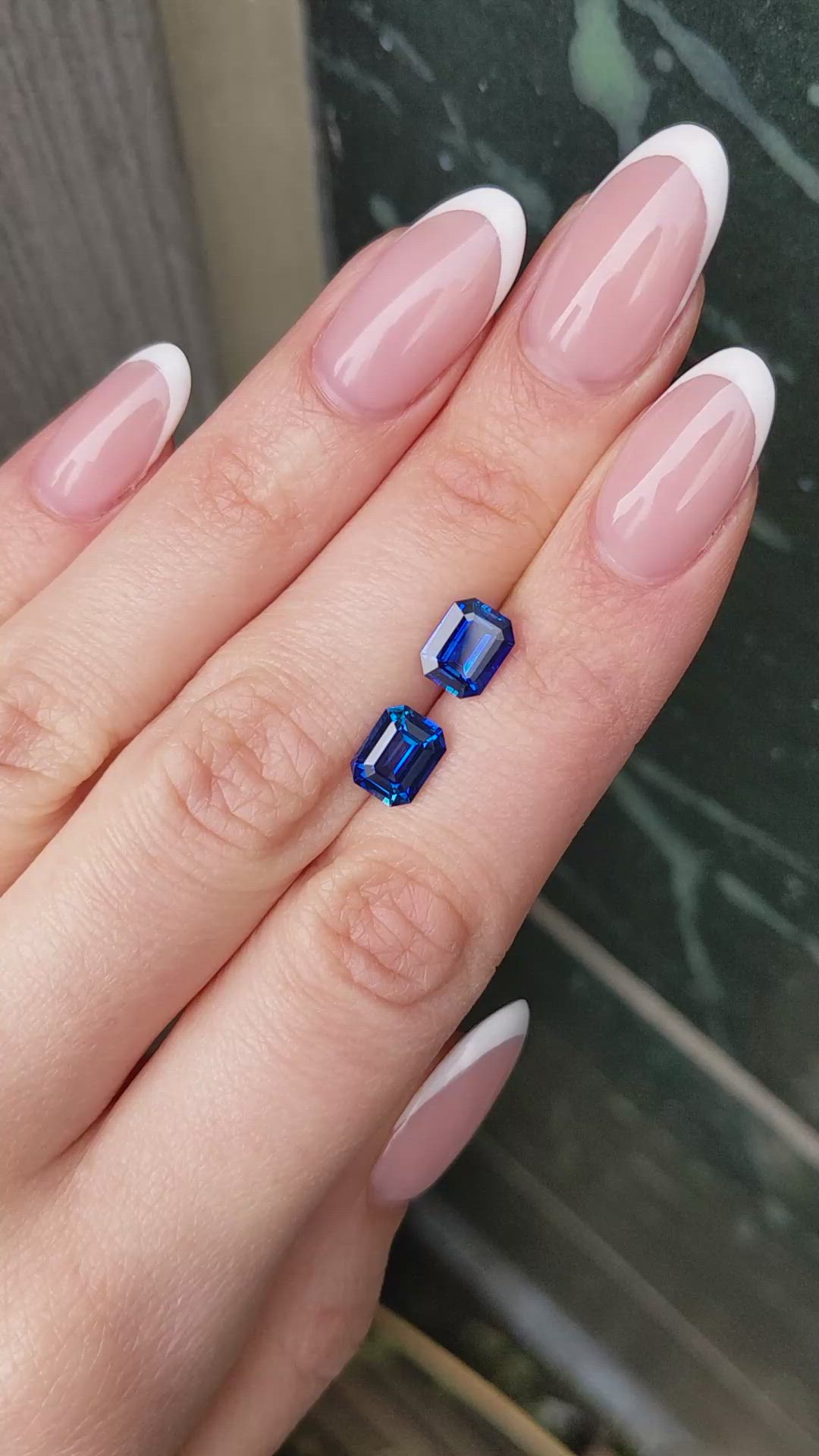 3.87&nbsp;Ct.Tw.Total Carat Weight Blue Sapphire Pair from Ceylon (Sri Lanka) Size Video