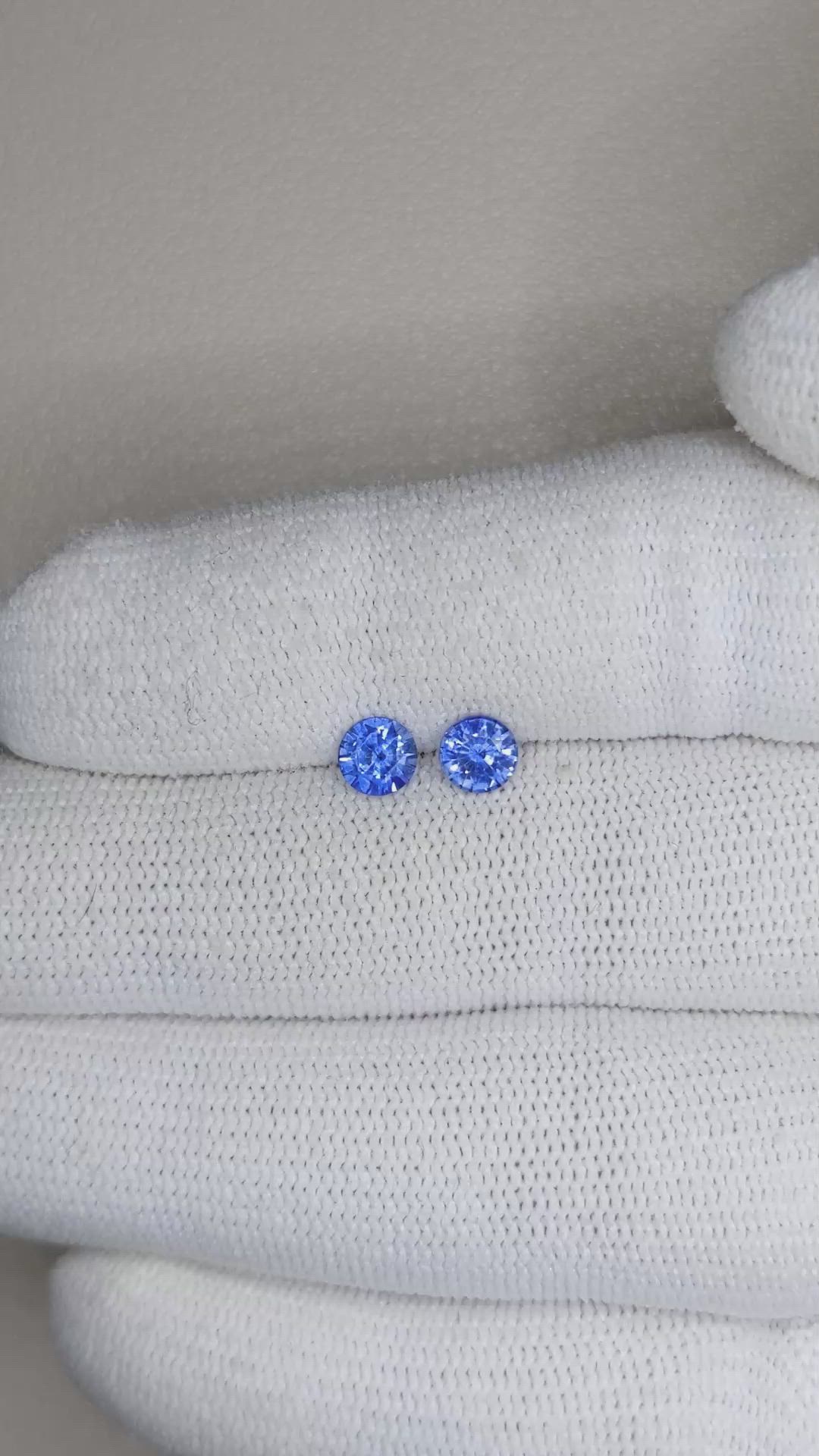 0.92&nbsp;Ct.Tw.Total Carat Weight Blue Sapphire Pair from Ceylon (Sri Lanka) Size Video