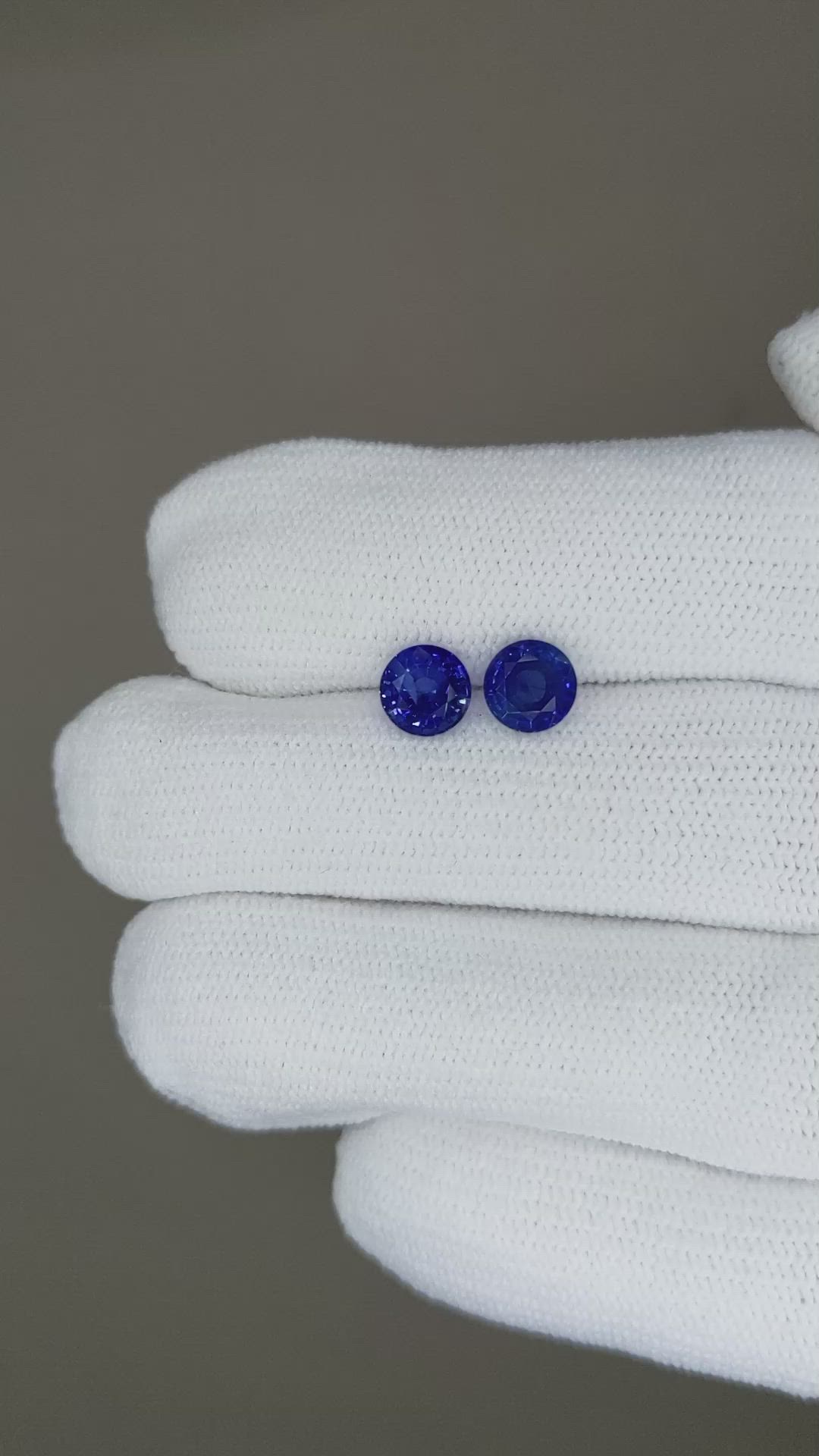 1.85 Ct.Tw.Total Carat Weight Blue Sapphire Pair from Ceylon (Sri Lanka) Size Video