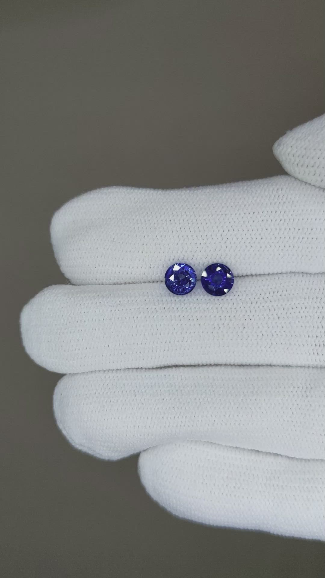 1.27 Ct.Tw.Total Carat Weight Blue Sapphire Pair from Ceylon (Sri Lanka) Size Video