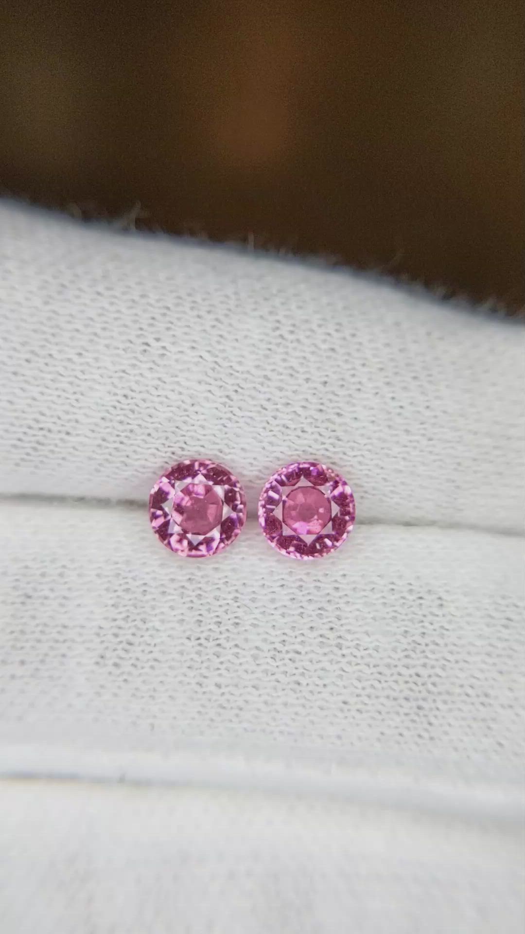 1.82&nbsp;Ct.Tw.Total Carat Weight Pink Sapphire Pair from Ceylon (Sri Lanka) Size Video