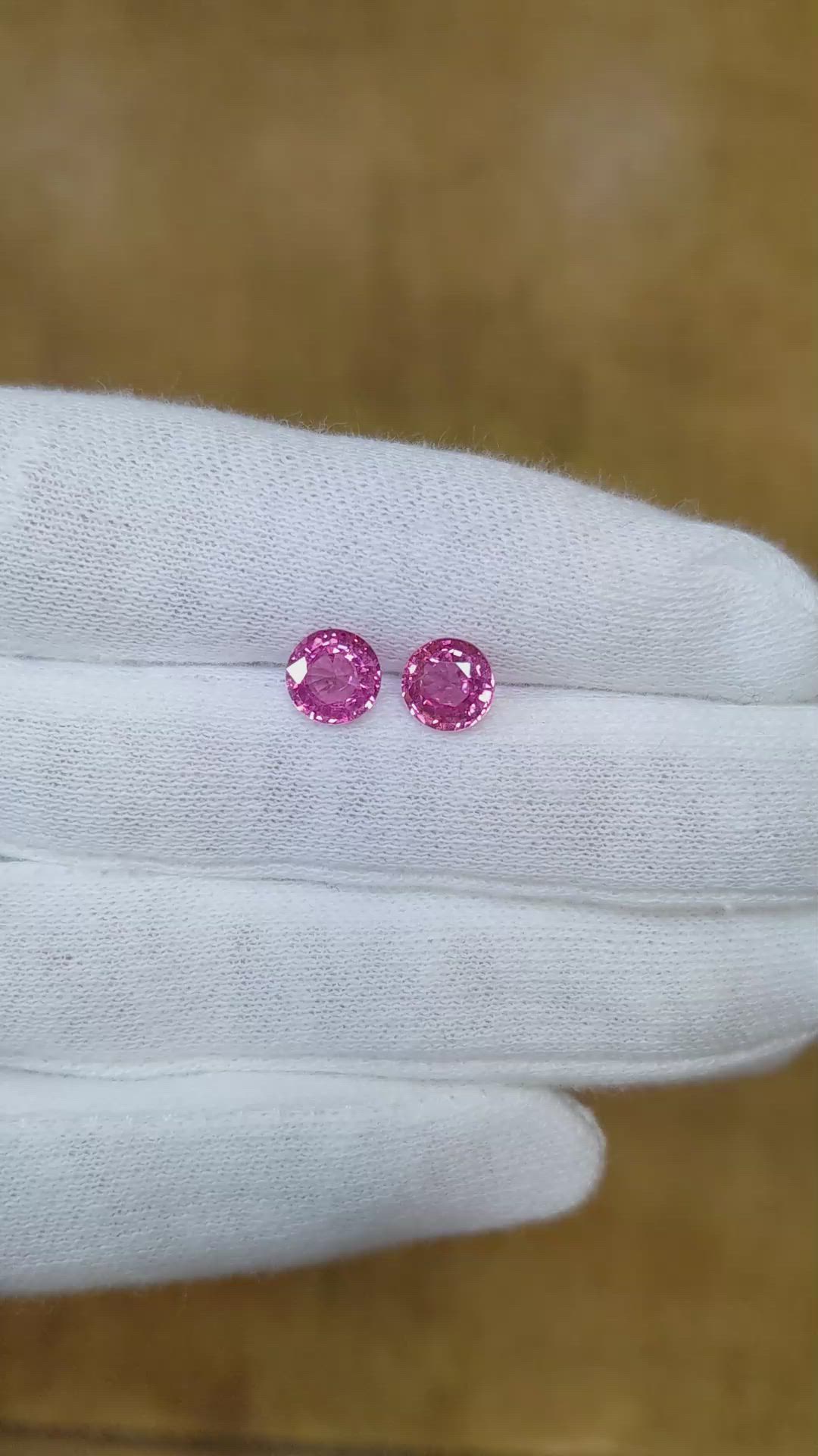 2.58&nbsp;Ct.Tw.Total Carat Weight Pink Sapphire Pair from Ceylon (Sri Lanka) Size Video