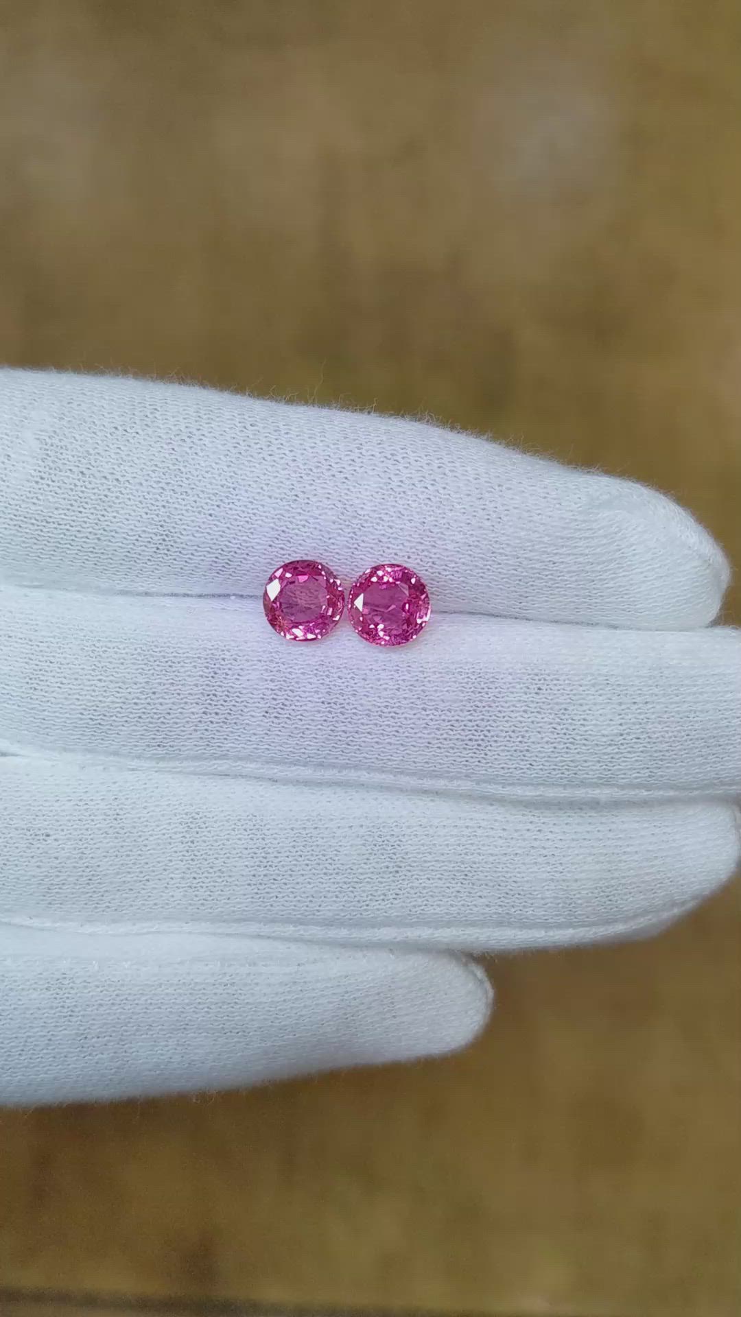 3.04&nbsp;Ct.Tw.Total Carat Weight Pink Sapphire Pair from Ceylon (Sri Lanka) Size Video