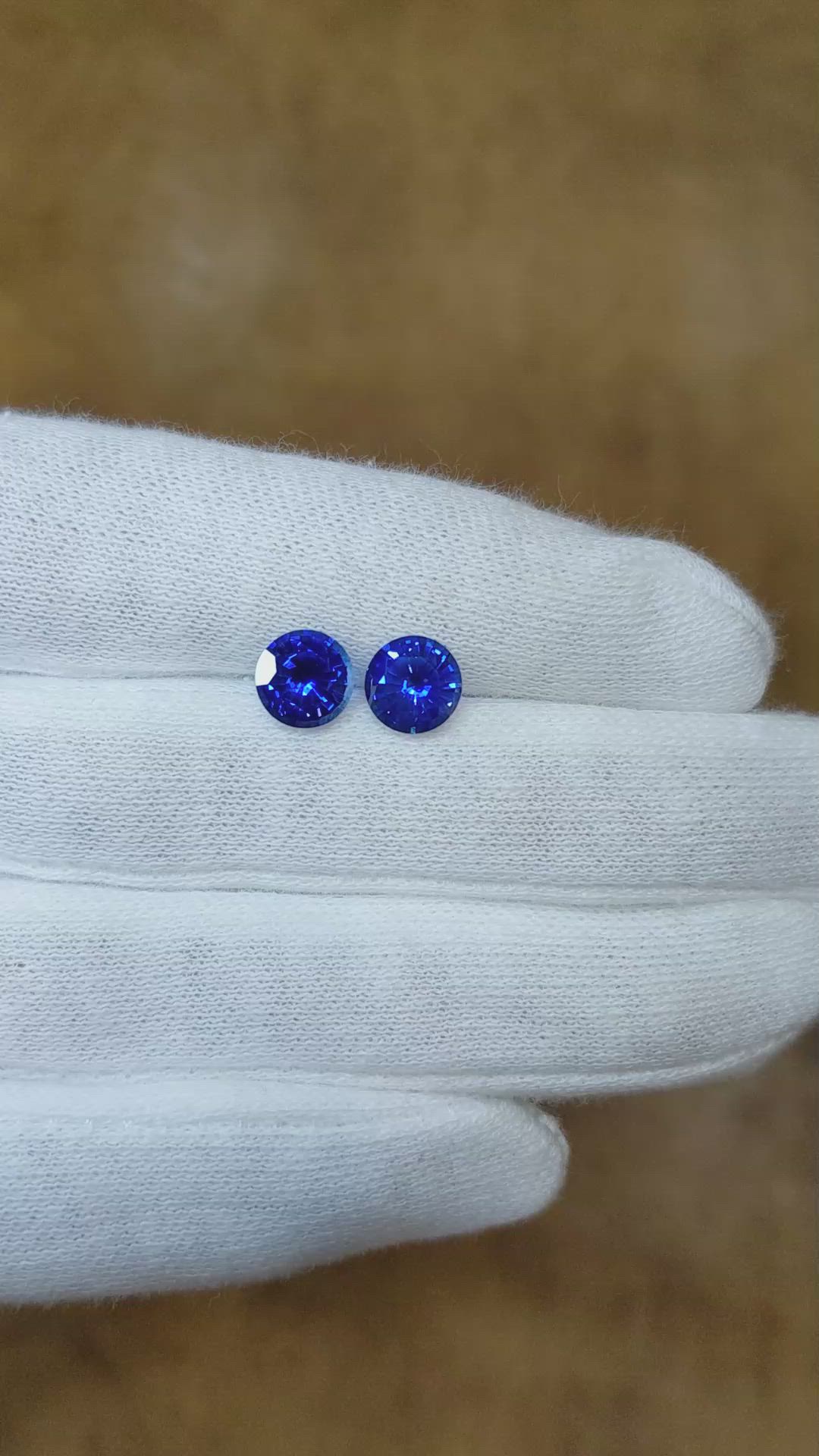 3.10&nbsp;Ct.Tw.Total Carat Weight Blue Sapphire Pair from Ceylon (Sri Lanka) Size Video