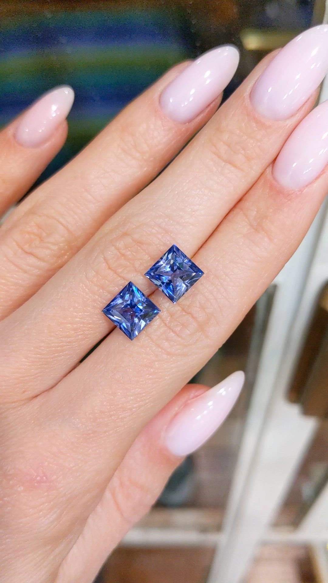 5.60&nbsp;Ct.Tw.Total Carat Weight Blue Sapphire Pair from Ceylon (Sri Lanka) Size Video