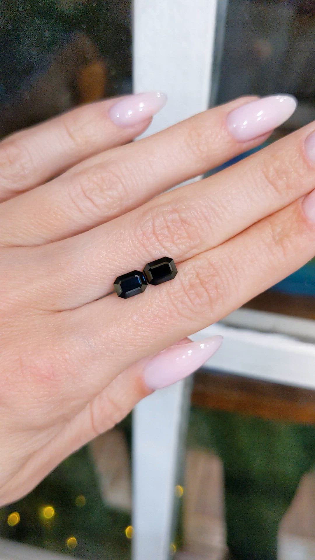 2.69&nbsp;Ct.Tw.Total Carat Weight Blue Sapphire Pair from Ceylon (Sri Lanka) Size Video