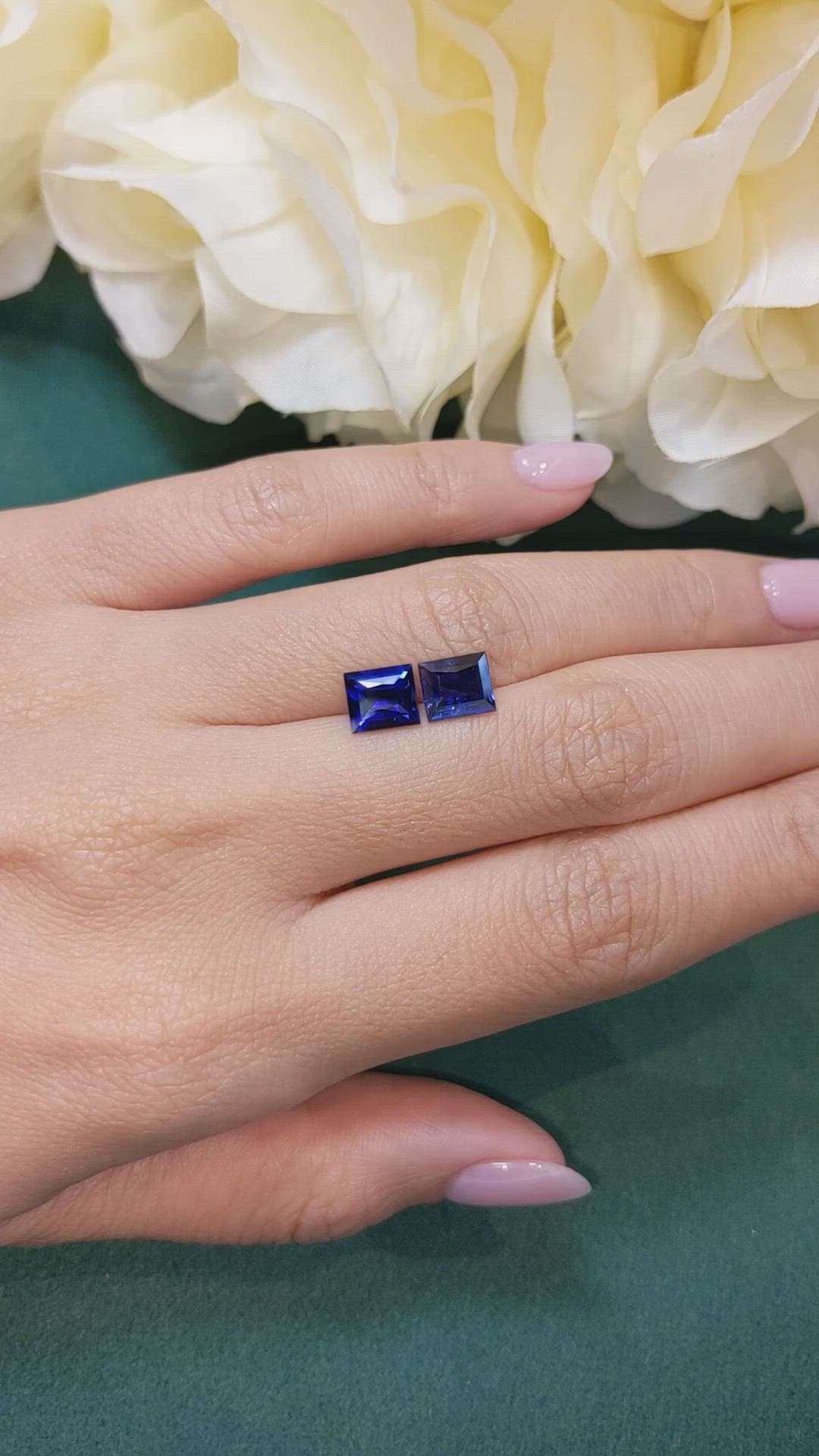 3.20&nbsp;Ct.Tw.Total Carat Weight Blue Sapphire Pair from Ceylon (Sri Lanka) Size Video