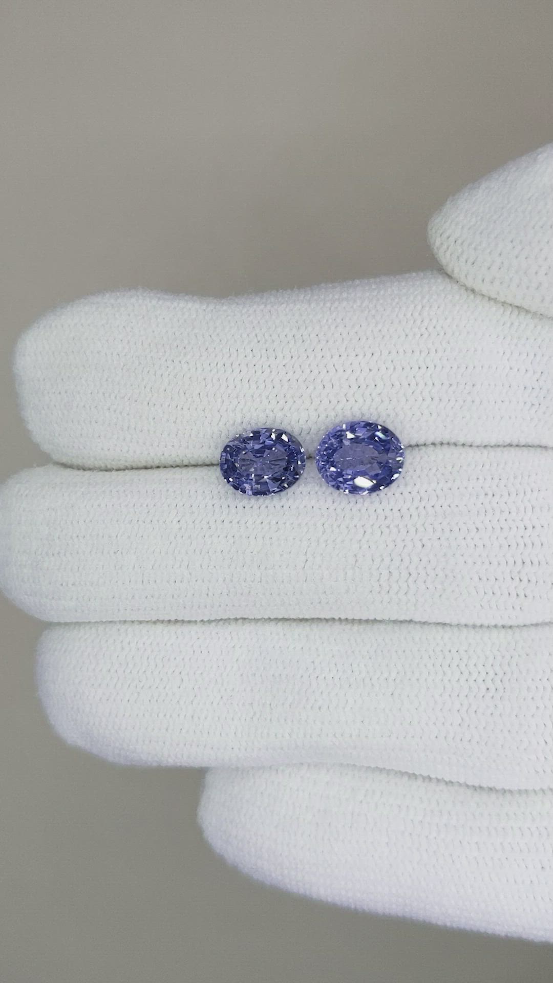 3.10&nbsp;Ct.Tw.Total Carat Weight Blue Sapphire Pair from Ceylon (Sri Lanka) Size Video