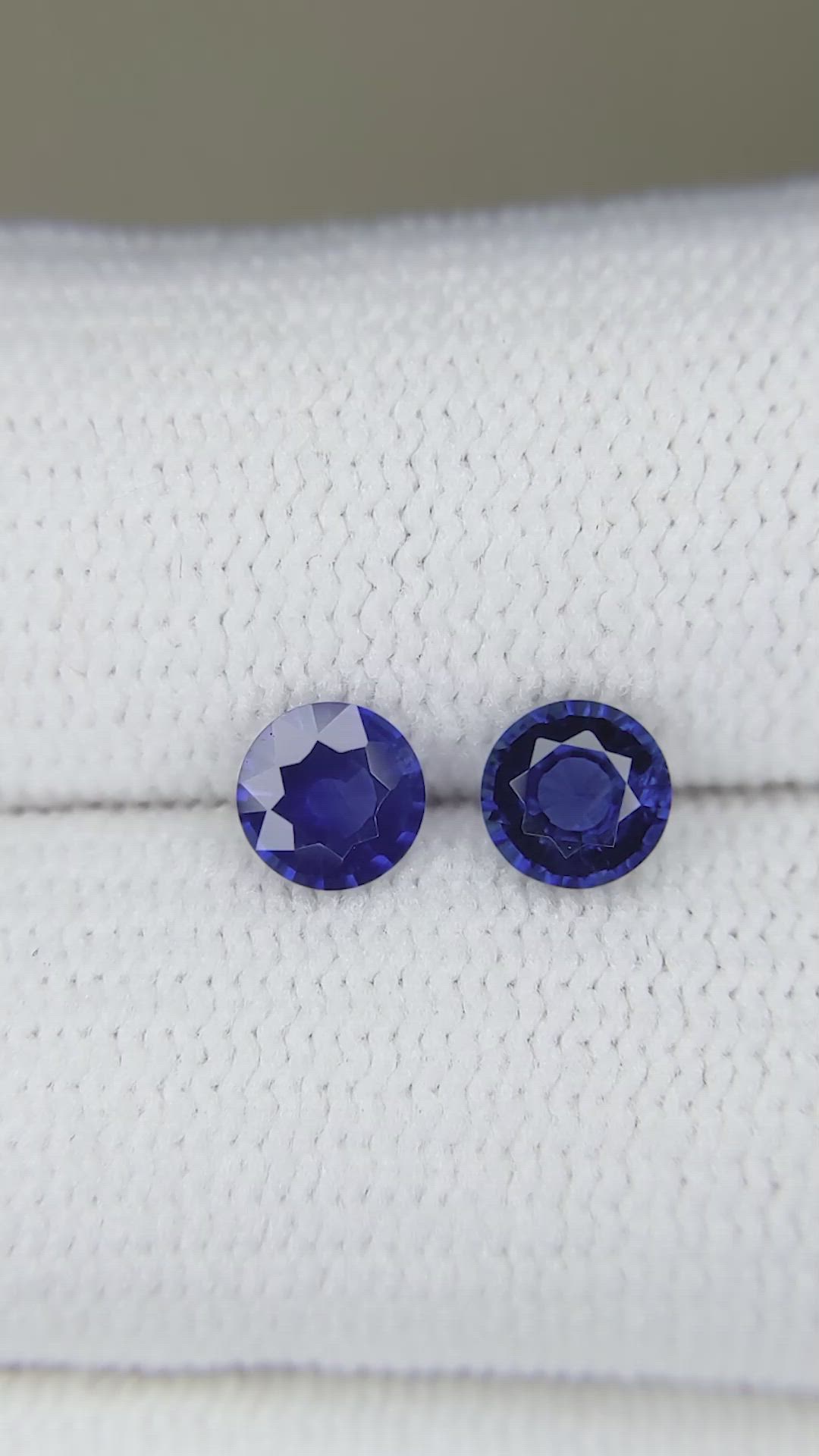 0.85 Ct.Tw.Total Carat Weight Blue Sapphire Pair from Ceylon (Sri Lanka) Size Video