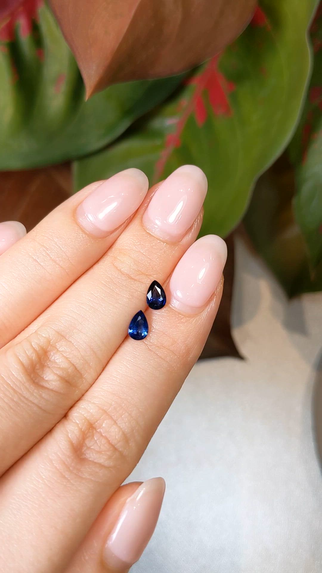 0.97 Ct.Tw.Total Carat Weight Blue Sapphire Pair from Ceylon (Sri Lanka) Size Video