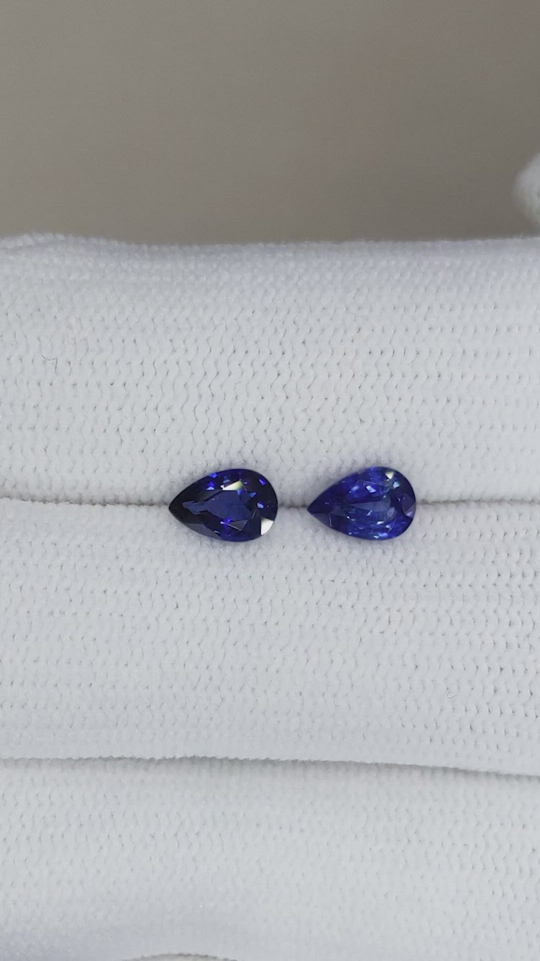 0.97 Ct.Tw.Total Carat Weight Blue Sapphire Pair from Ceylon (Sri Lanka) Size Video
