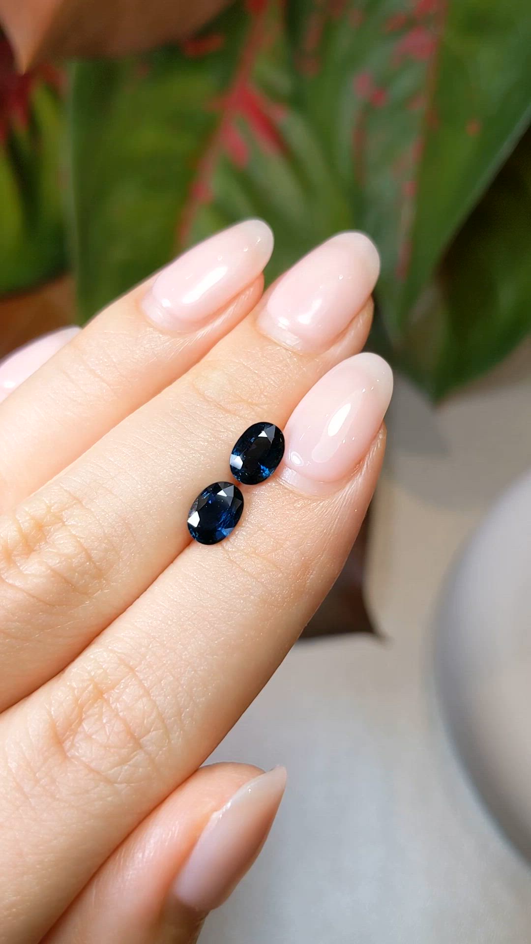 2.34&nbsp;Ct.Tw.Total Carat Weight Blue Sapphire Pair from Ceylon (Sri Lanka) Size Video