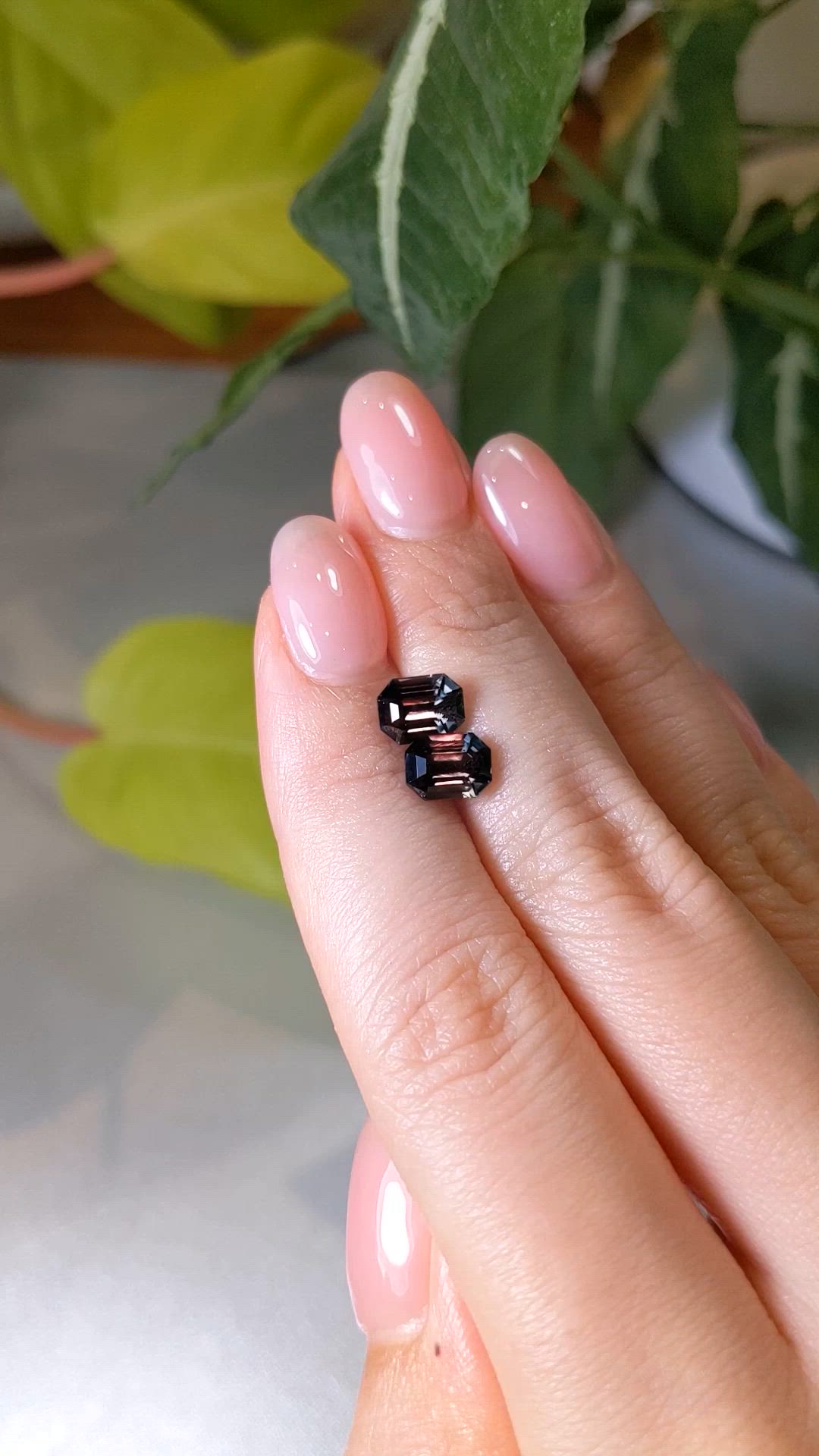 3.58&nbsp;Ct.Tw.Total Carat Weight Color Change Sapphire Pair from Tanzania Size Video