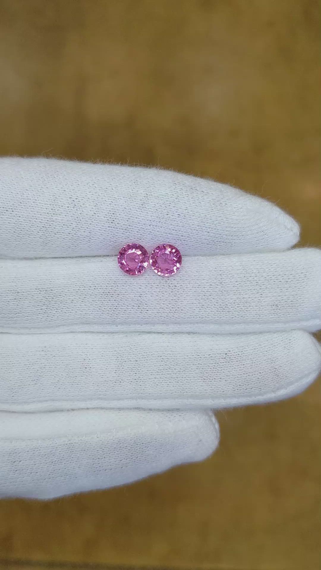1.59&nbsp;Ct.Tw.Total Carat Weight Pink Sapphire Pair from Ceylon (Sri Lanka) Size Video