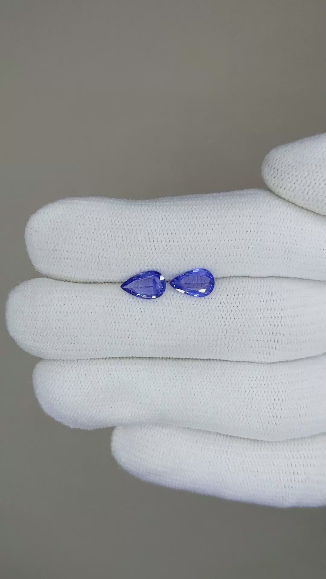 1.36&nbsp;Ct.Tw.Total Carat Weight Blue Sapphire Pair from Ceylon (Sri Lanka) Size Video