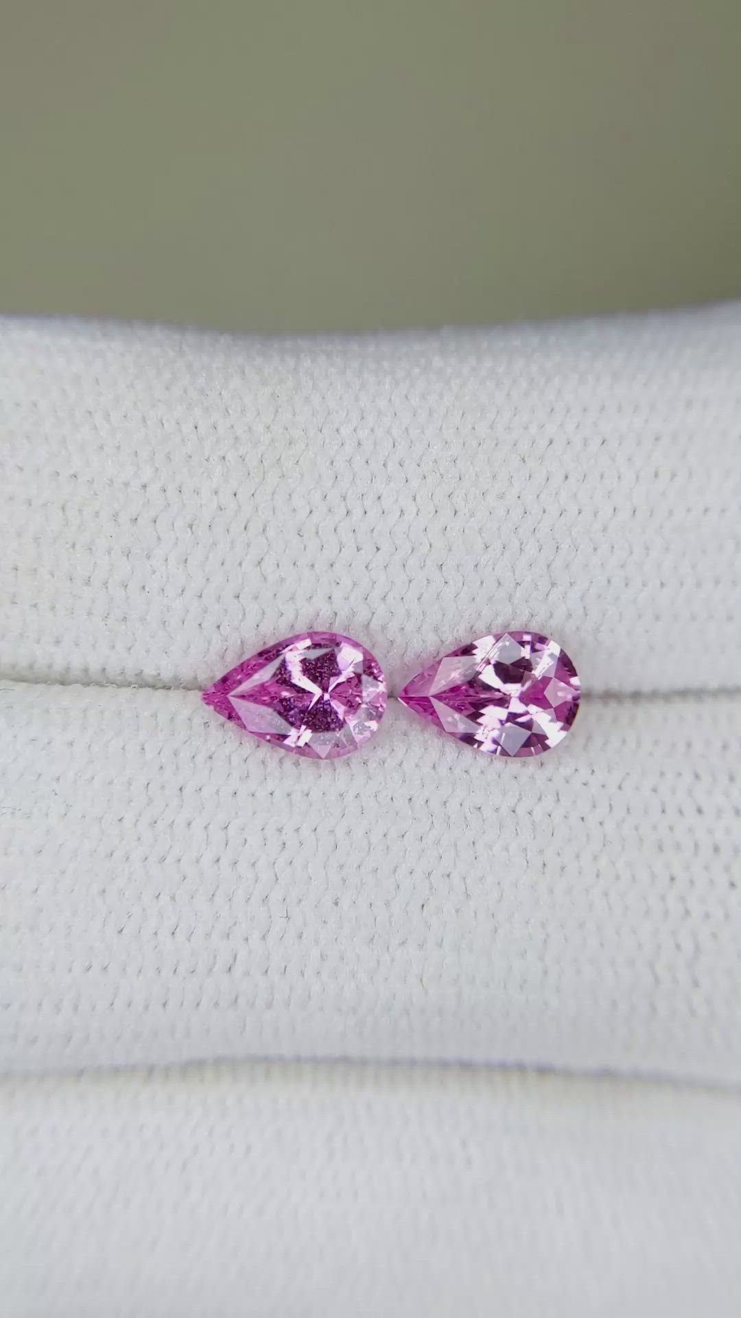 1.36&nbsp;Ct.Tw.Total Carat Weight Pink Sapphire Pair from Ceylon (Sri Lanka) Size Video