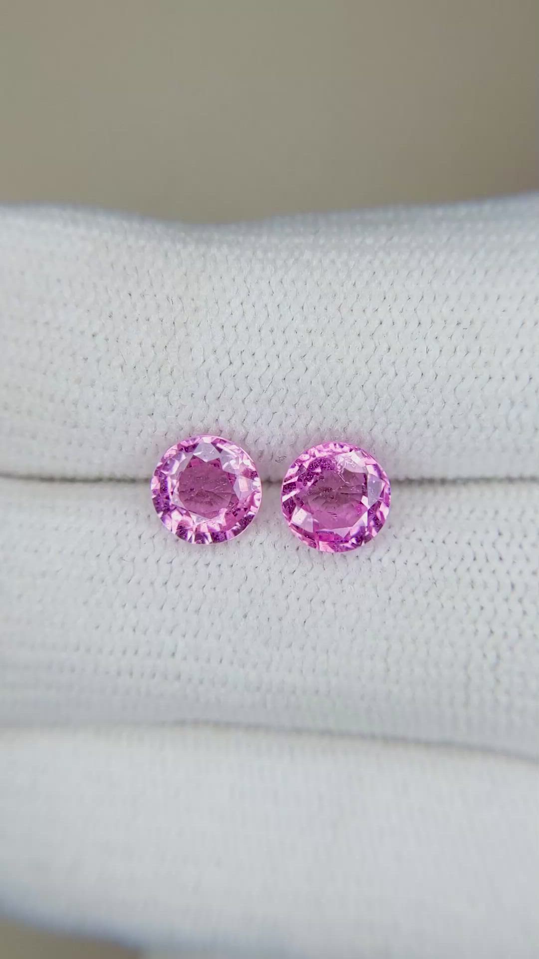 2.12&nbsp;Ct.Tw.Total Carat Weight Pink Sapphire Pair from Ceylon (Sri Lanka) Size Video